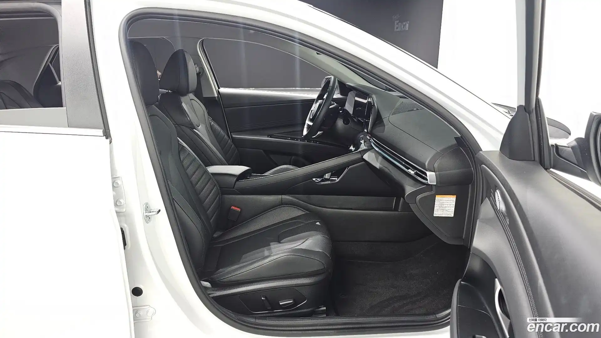 AVANTE Hyundai 2025.5-INNER-036