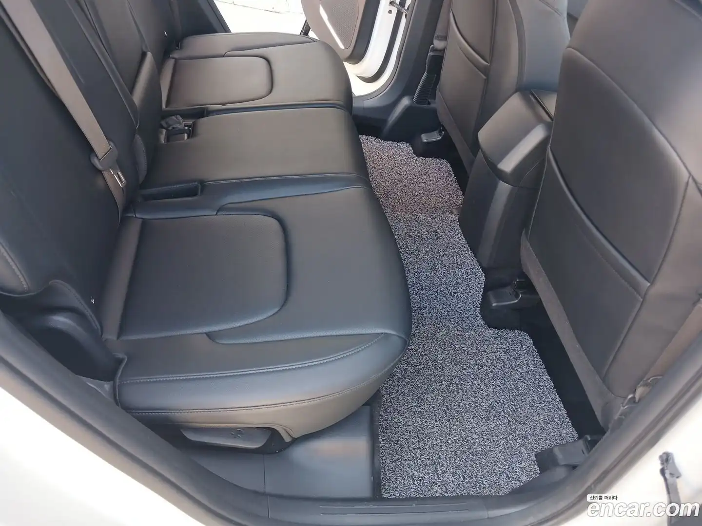 Sportage Kia 2022.9-INNER-010