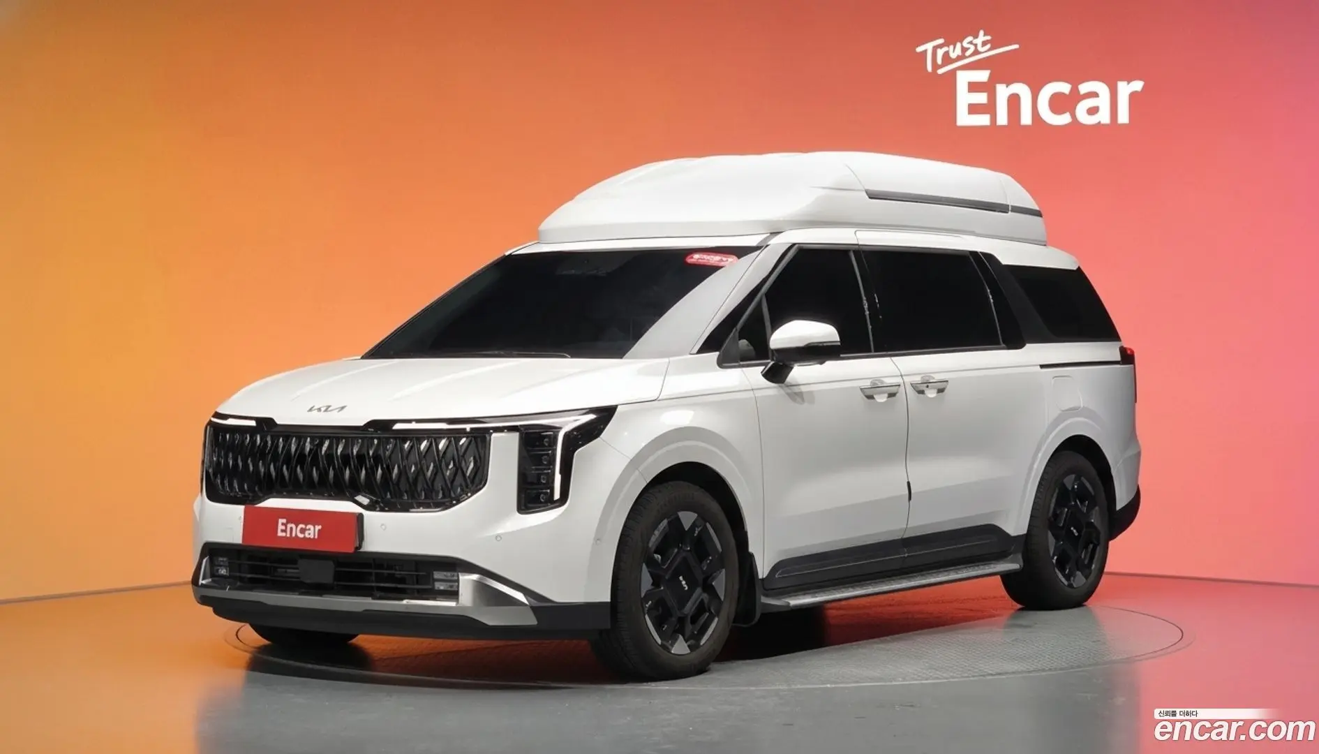 Main__Slider__Photo:Canival Kia 2024.4-0