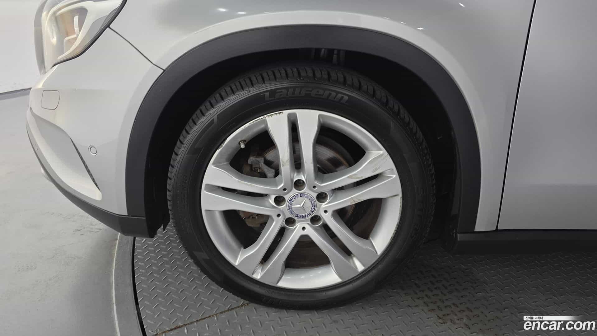 GLA-Class Mercedes-Benz 2016.7-OUTER-005
