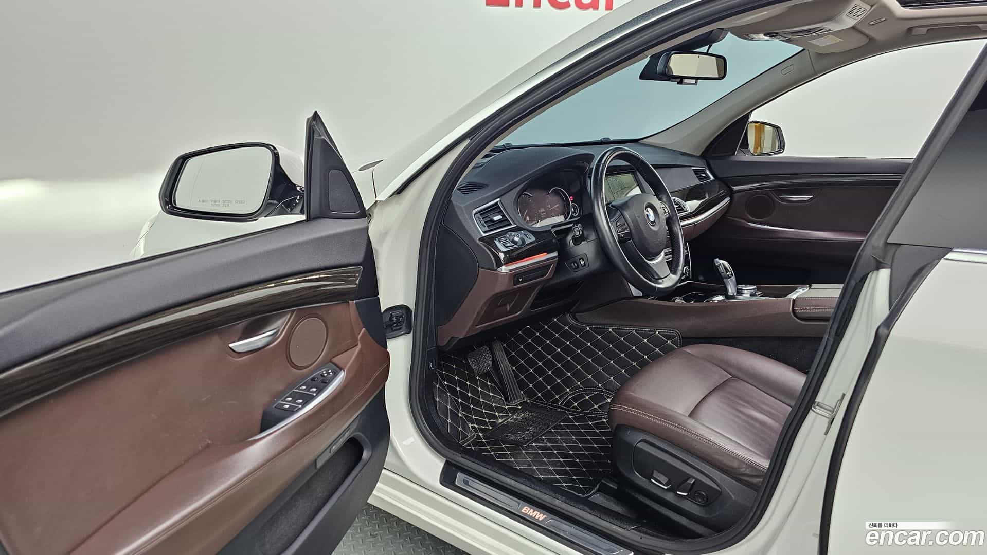 Gran Turismo BMW 2015.8-INNER-010