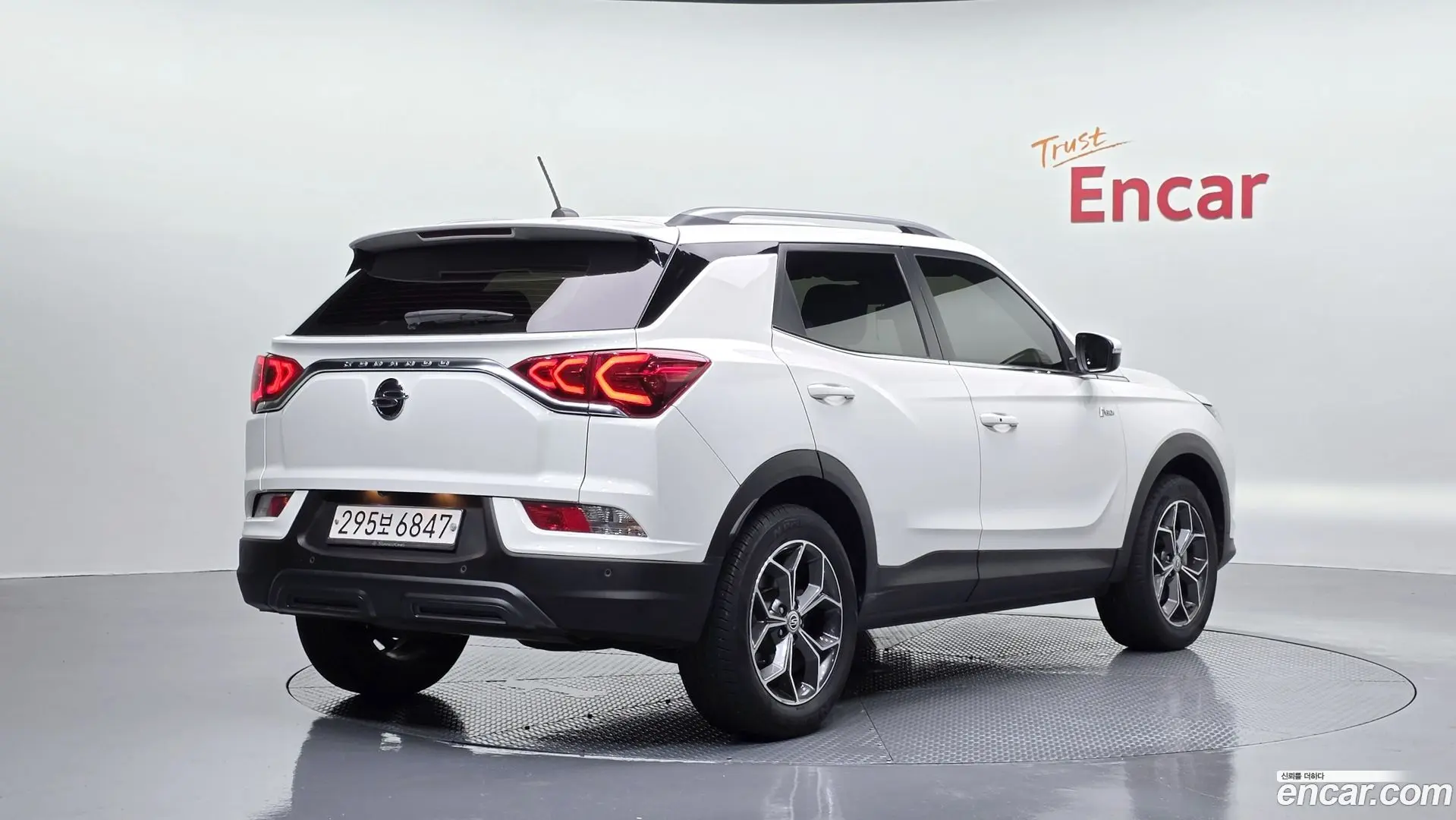 Main__Slider__Photo:KORANDO KG Mobility 2020.6-1