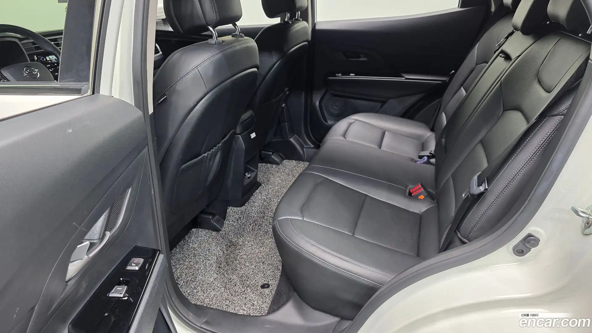KORANDO KG Mobility 2020.6-OPTION-016