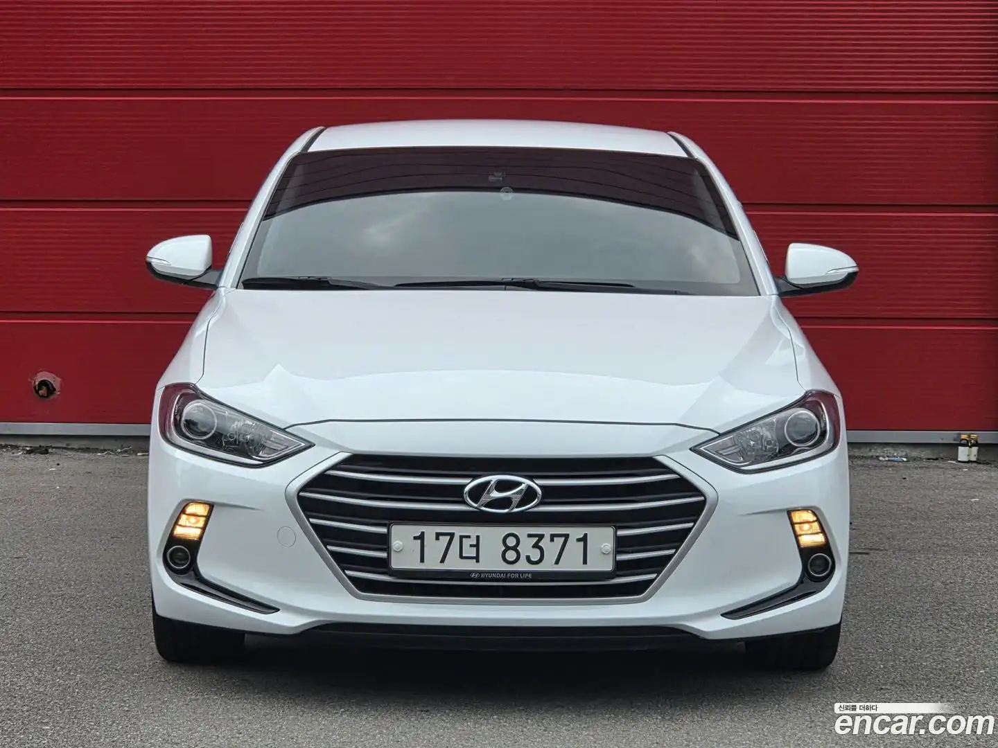 AVANTE Hyundai 2018.7-OUTER-002
