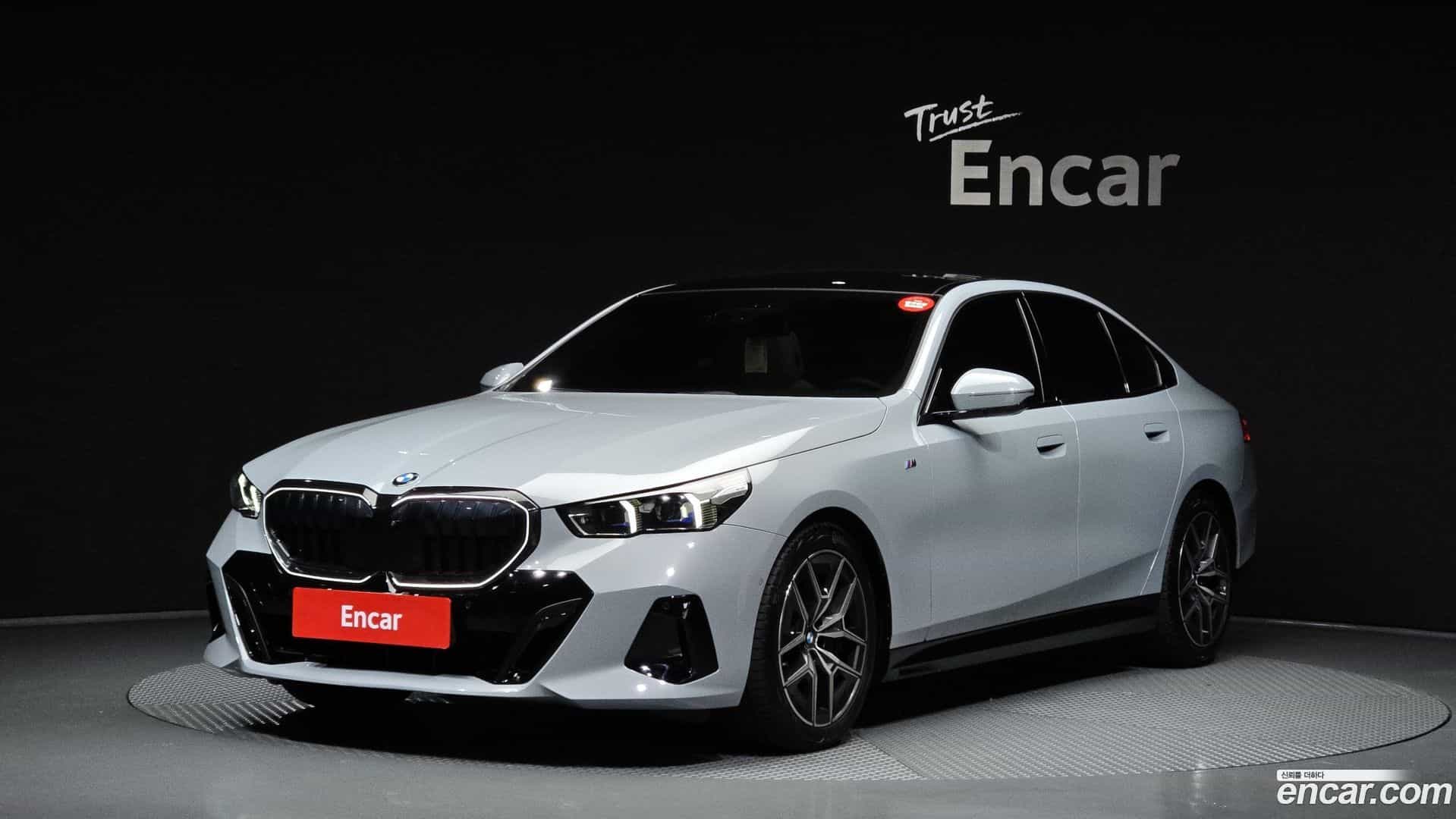 5-Series BMW 2025.8-OUTER-001
