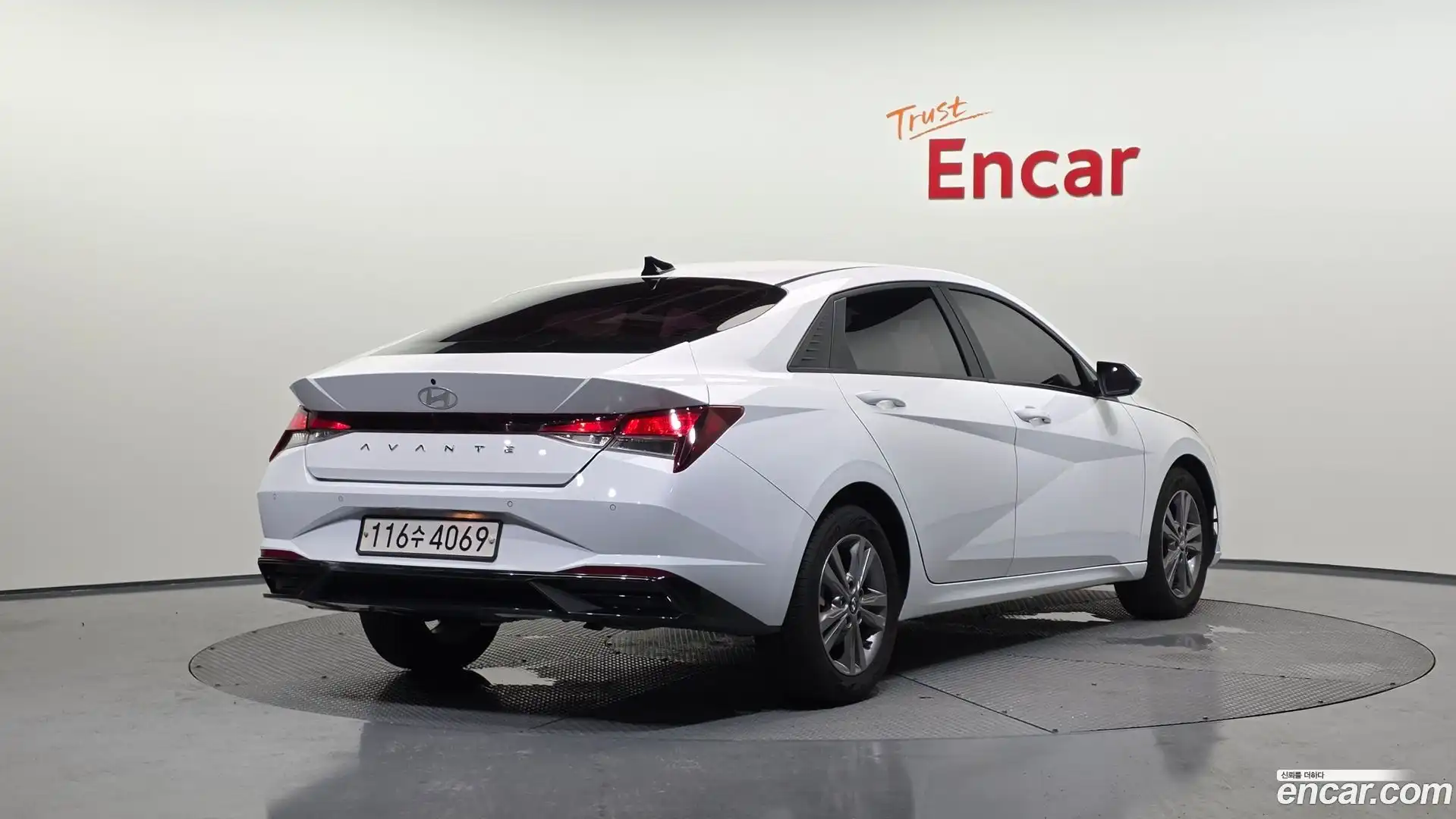 AVANTE Hyundai 2021.0-OUTER-002