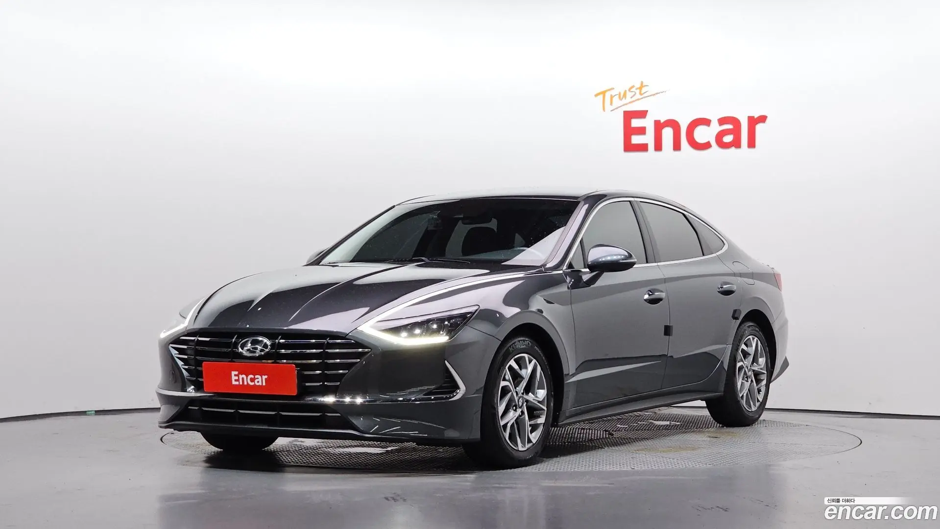Main__Slider__Photo:Sonata Hyundai 2019.4-0