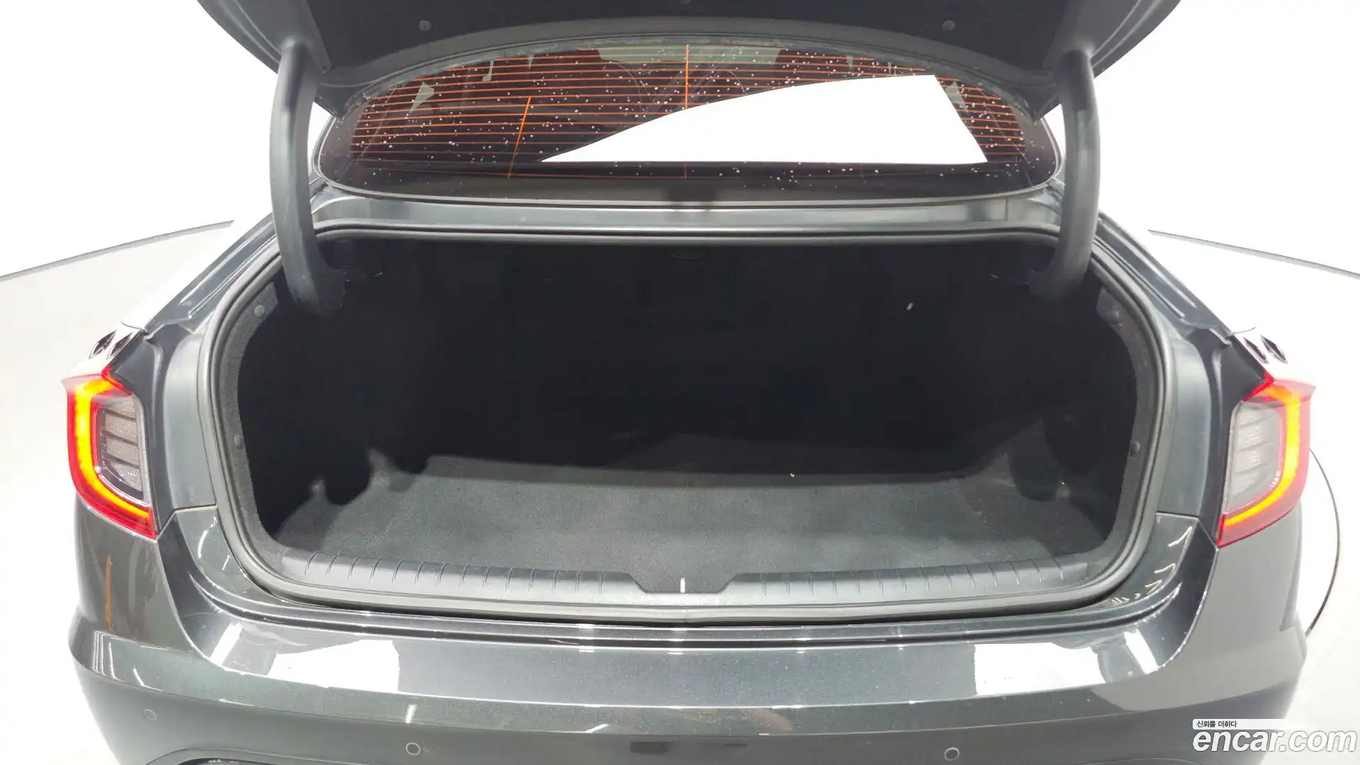 Sonata Hyundai 2019.4-OPTION-024