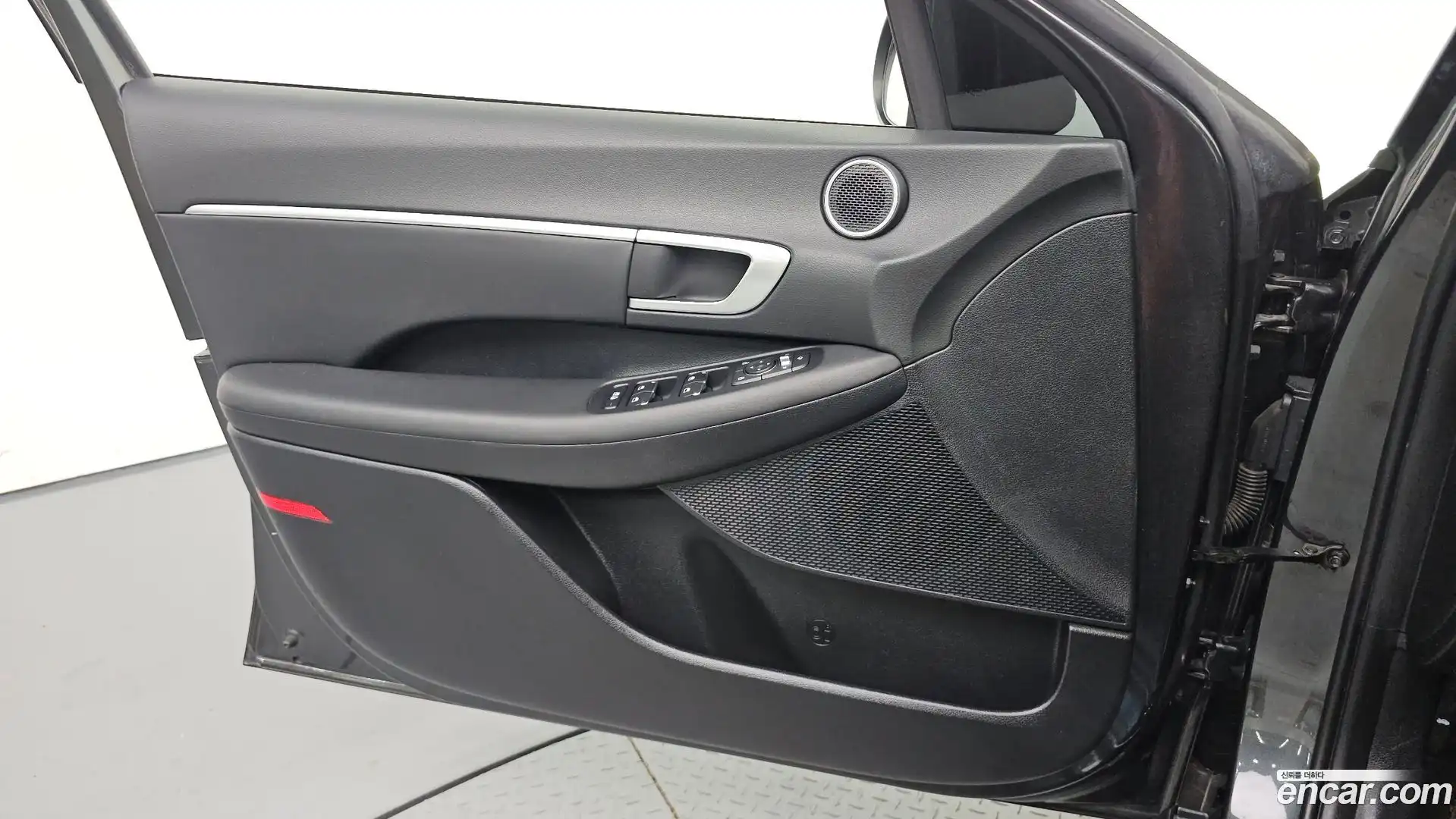 Sonata Hyundai 2019.4-INNER-034