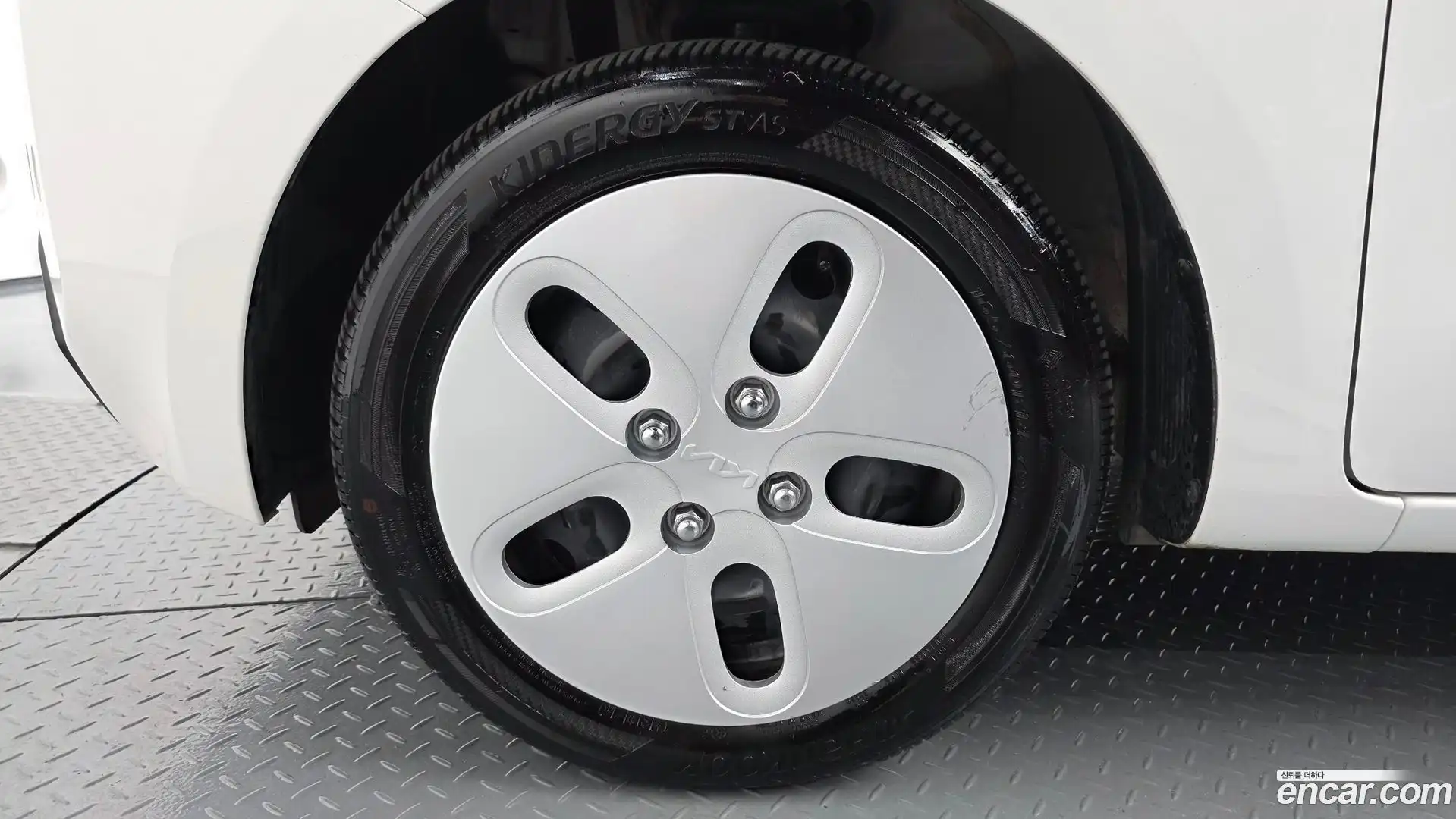 RAY Kia 2024.6-OUTER-005
