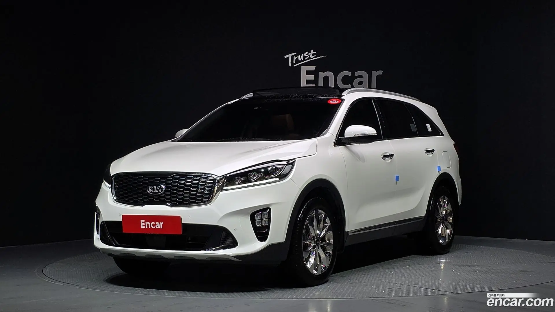 Main__Slider__Photo:Sorento Kia 2018.4-0