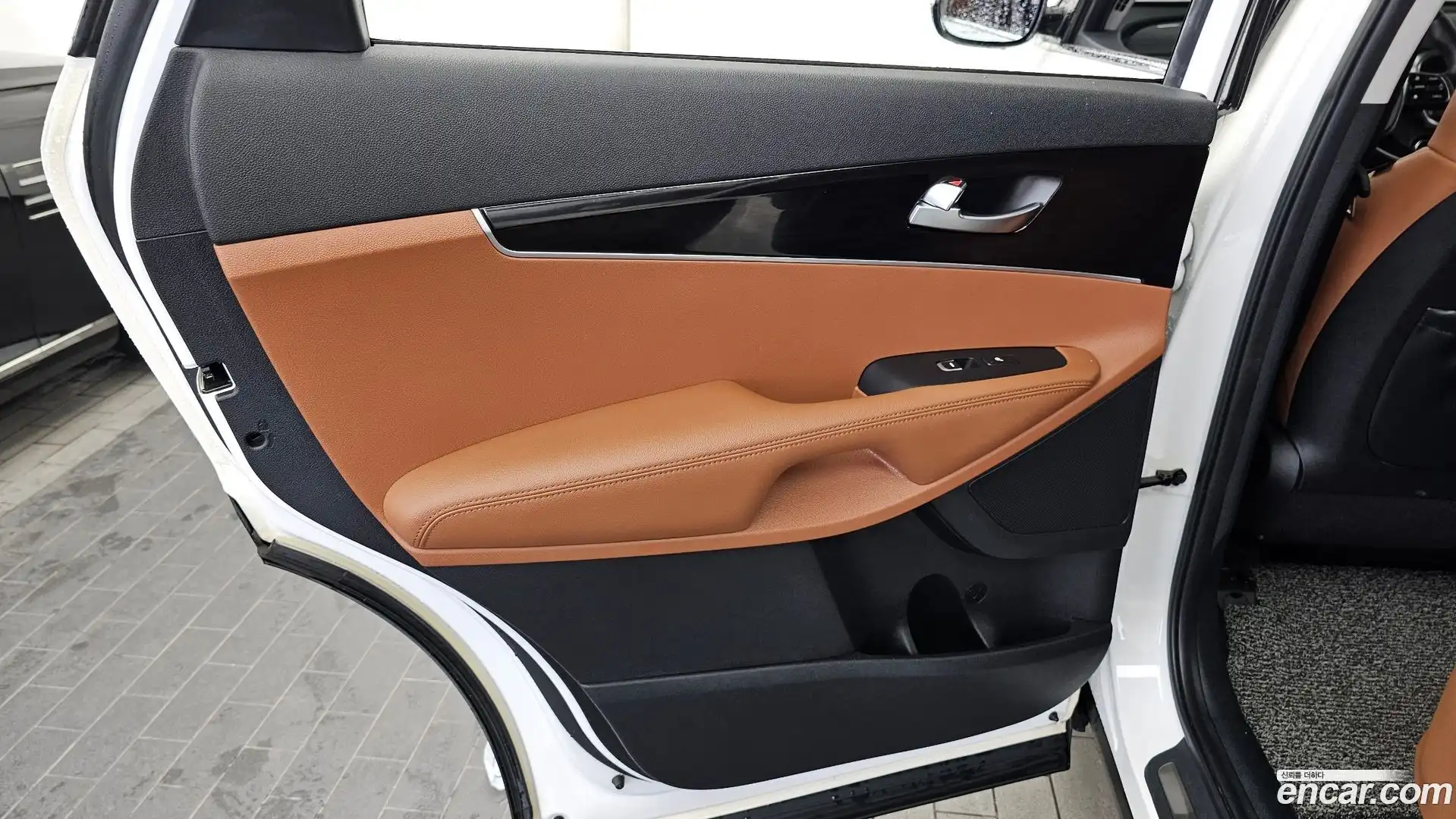 Sorento Kia 2018.4-INNER-035