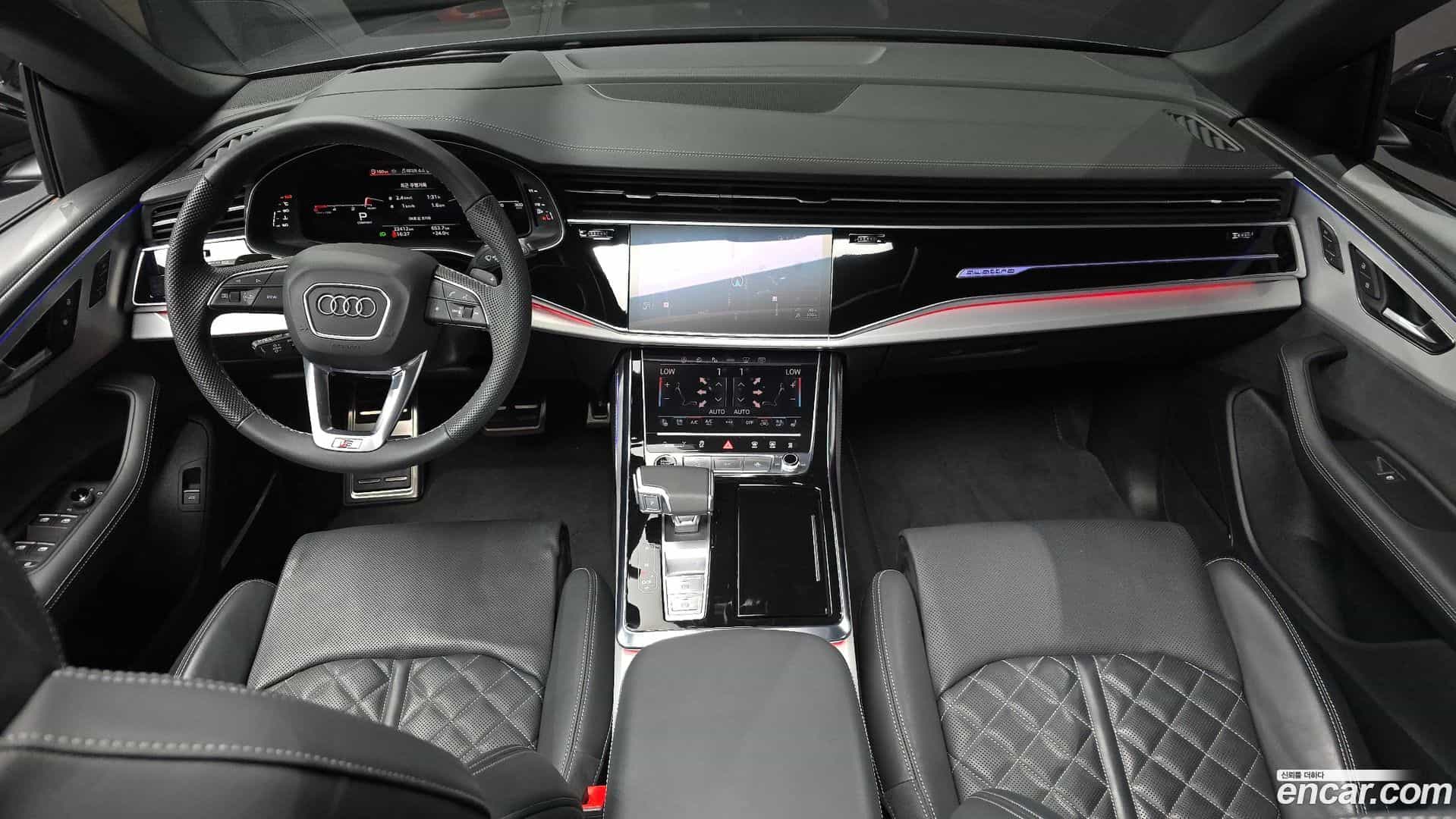 Q8 Audi 2023.11-INNER-007