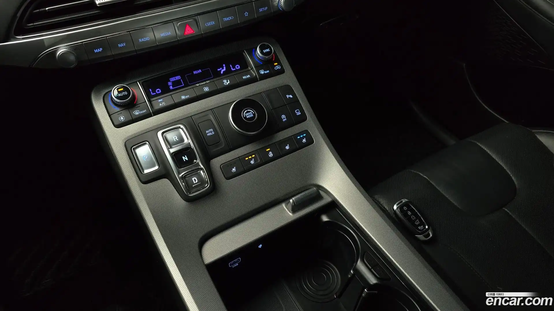 Palisade Hyundai 2022.3-INNER-009