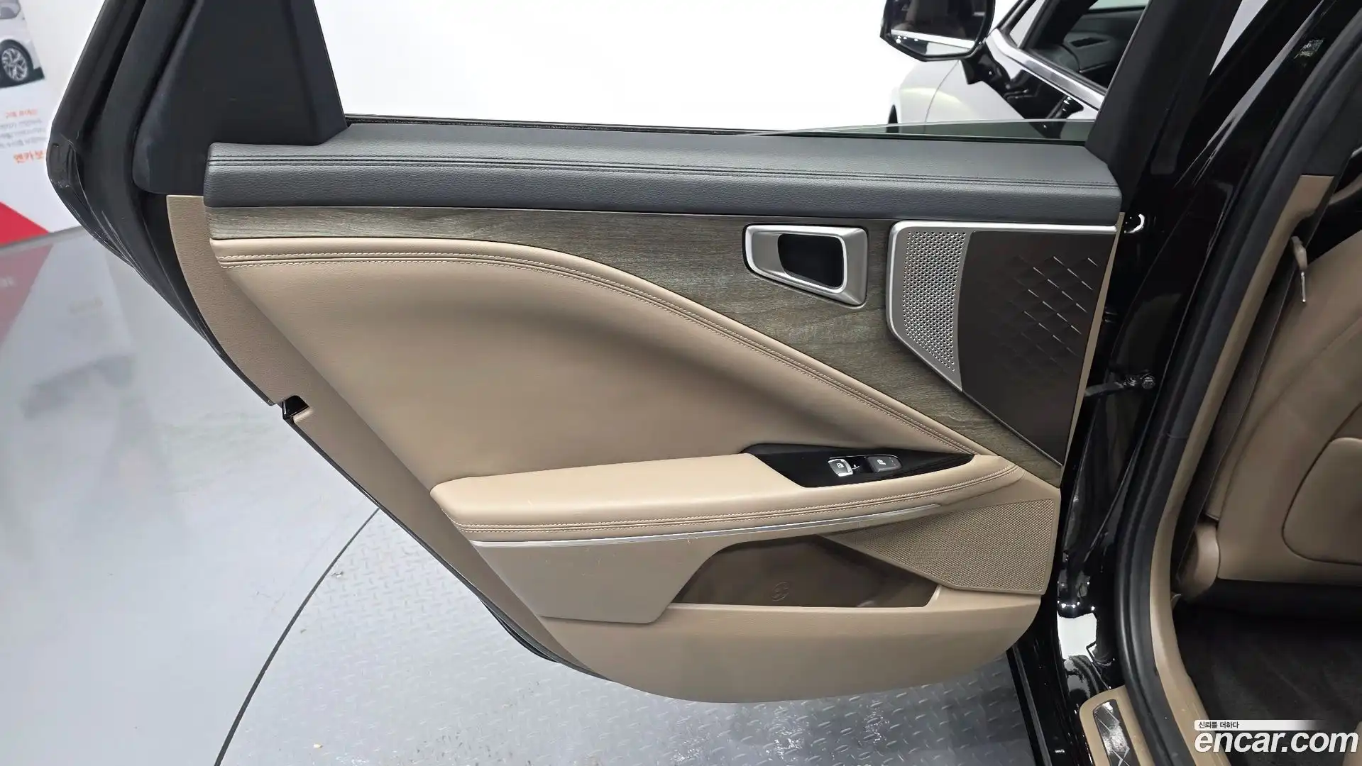 K8 Kia 2023.7-INNER-035