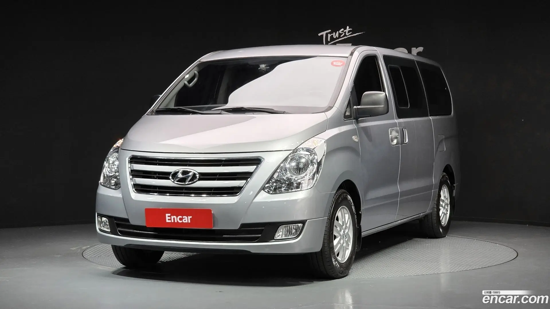 Main__Slider__Photo:Starex Hyundai 2016.0-0