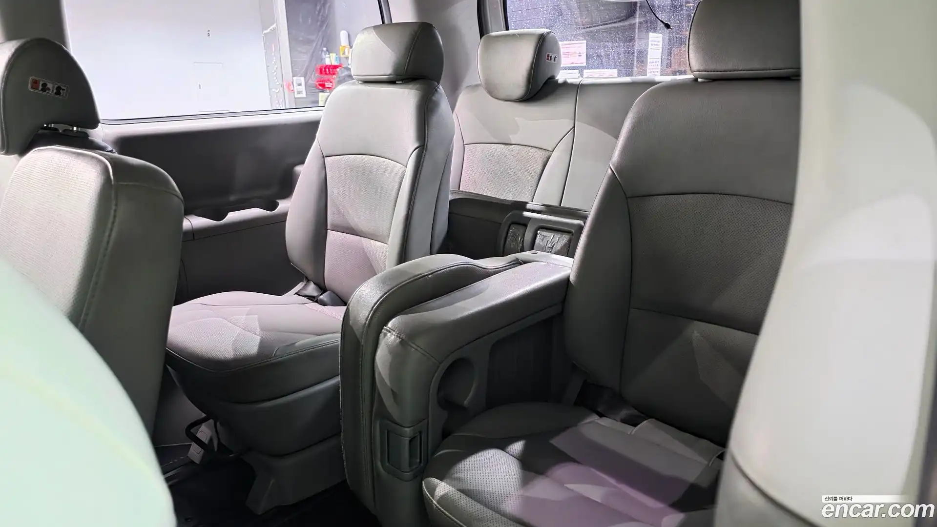 Starex Hyundai 2016.0-OPTION-015