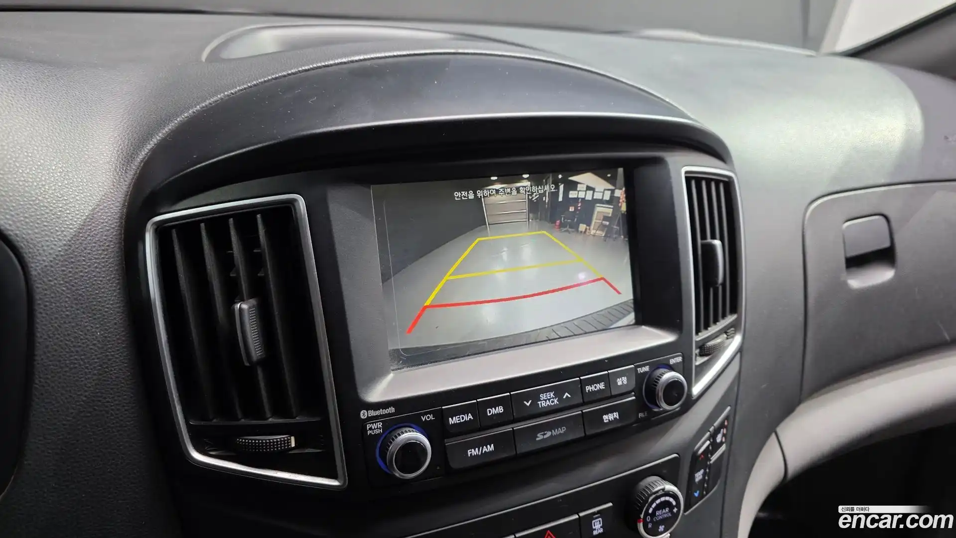 Starex Hyundai 2016.0-OPTION-020