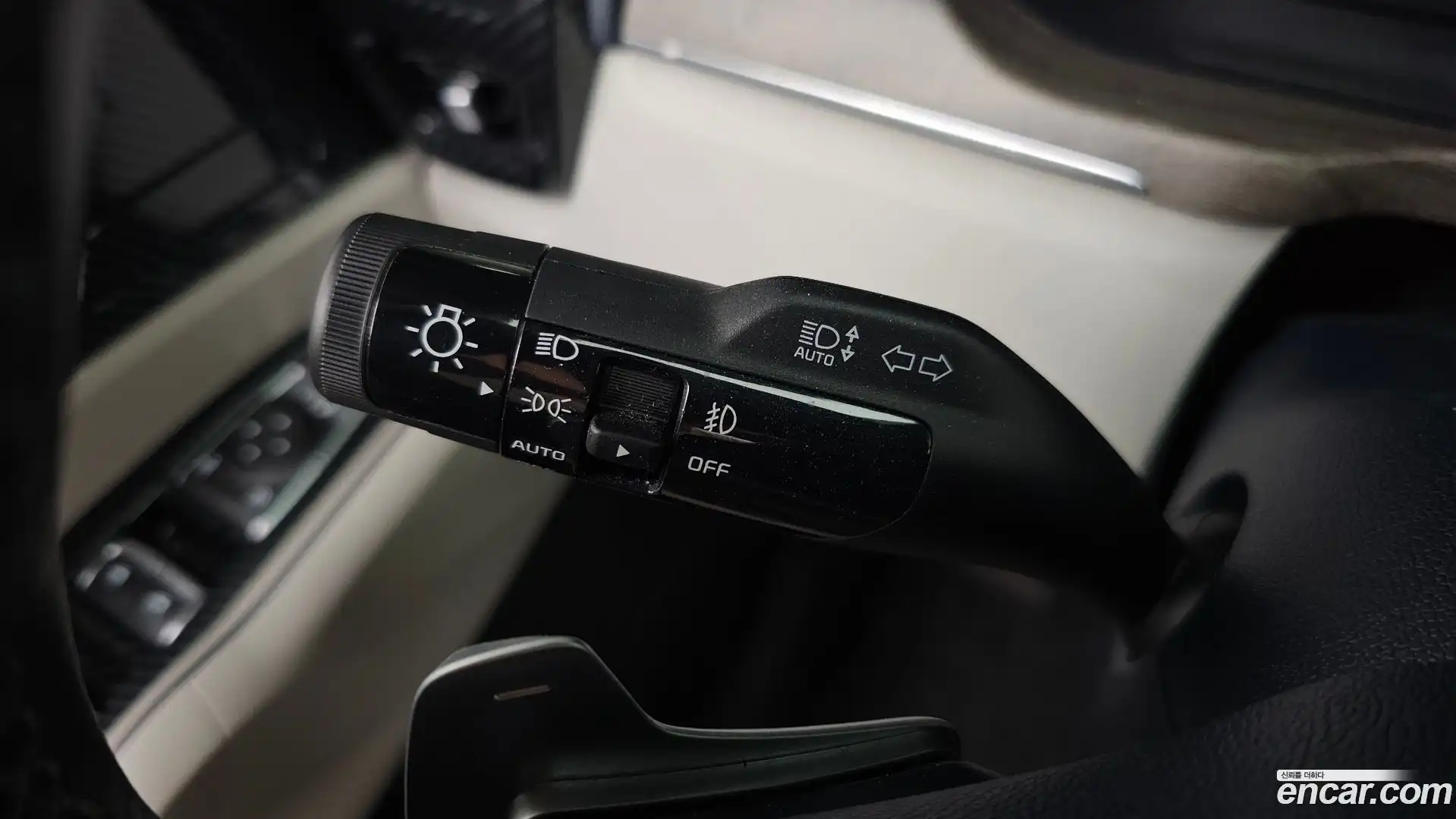 Sorento Kia 2022.5-OPTION-043