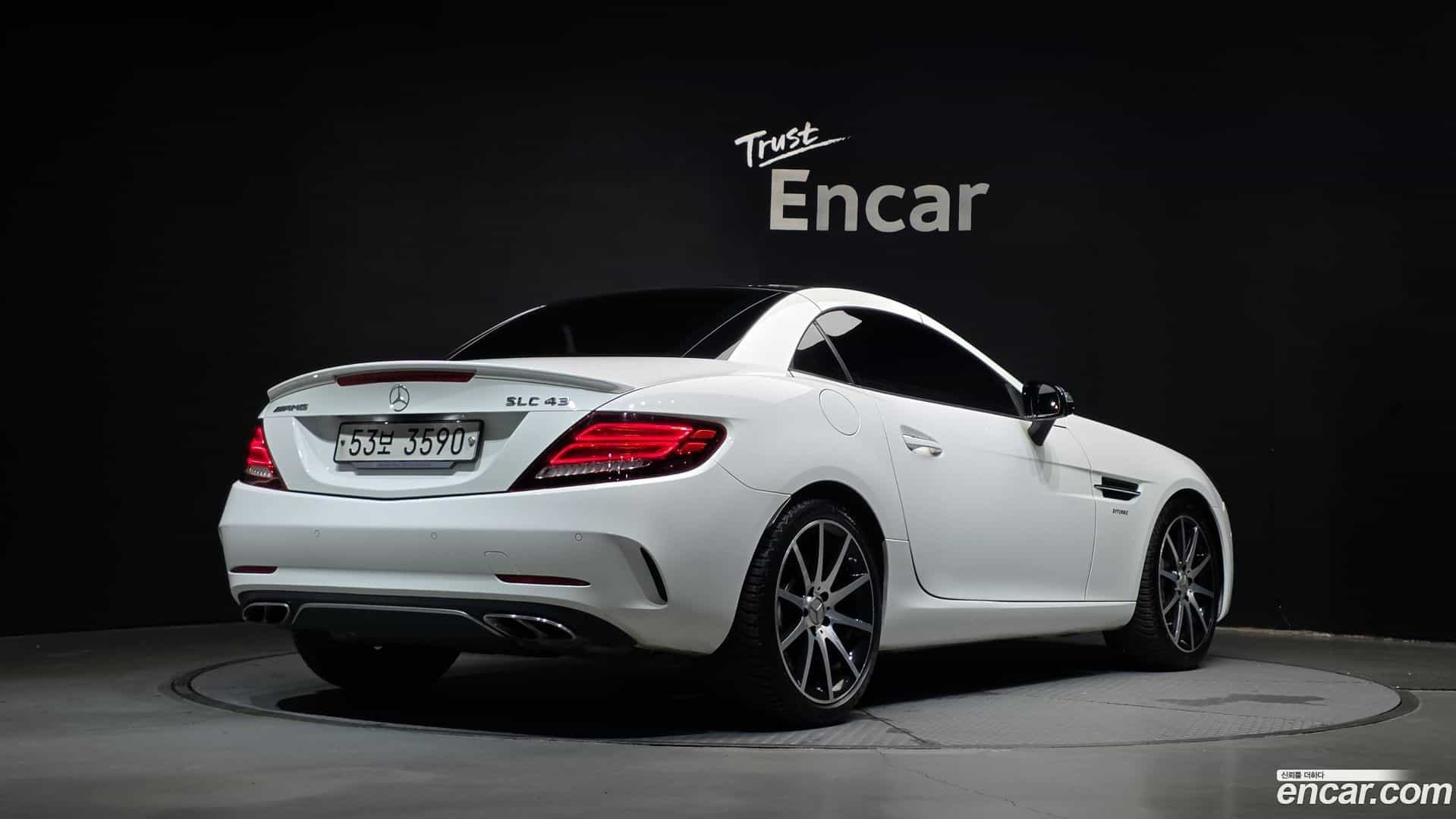 SLC-Class Mercedes-Benz 2018.6-OUTER-002