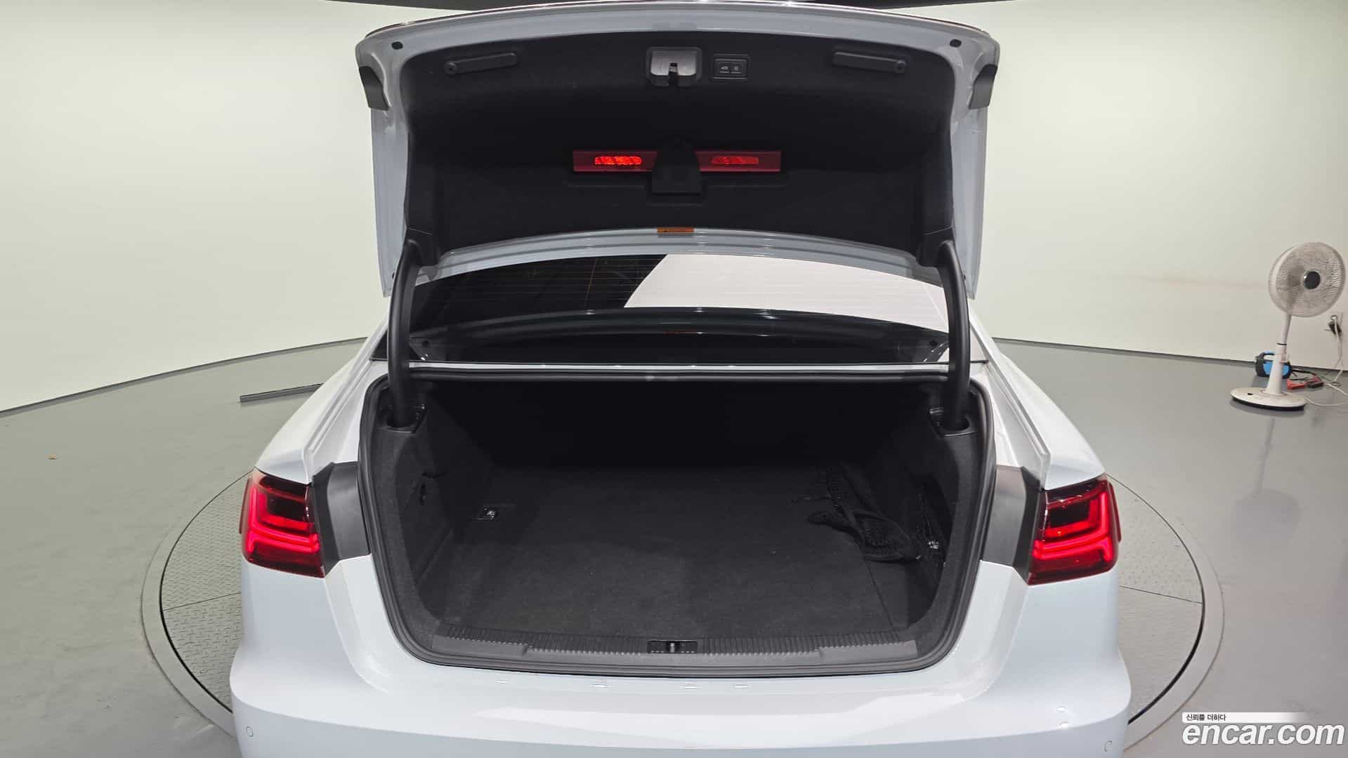 A6 Audi 2018.7-OPTION-024