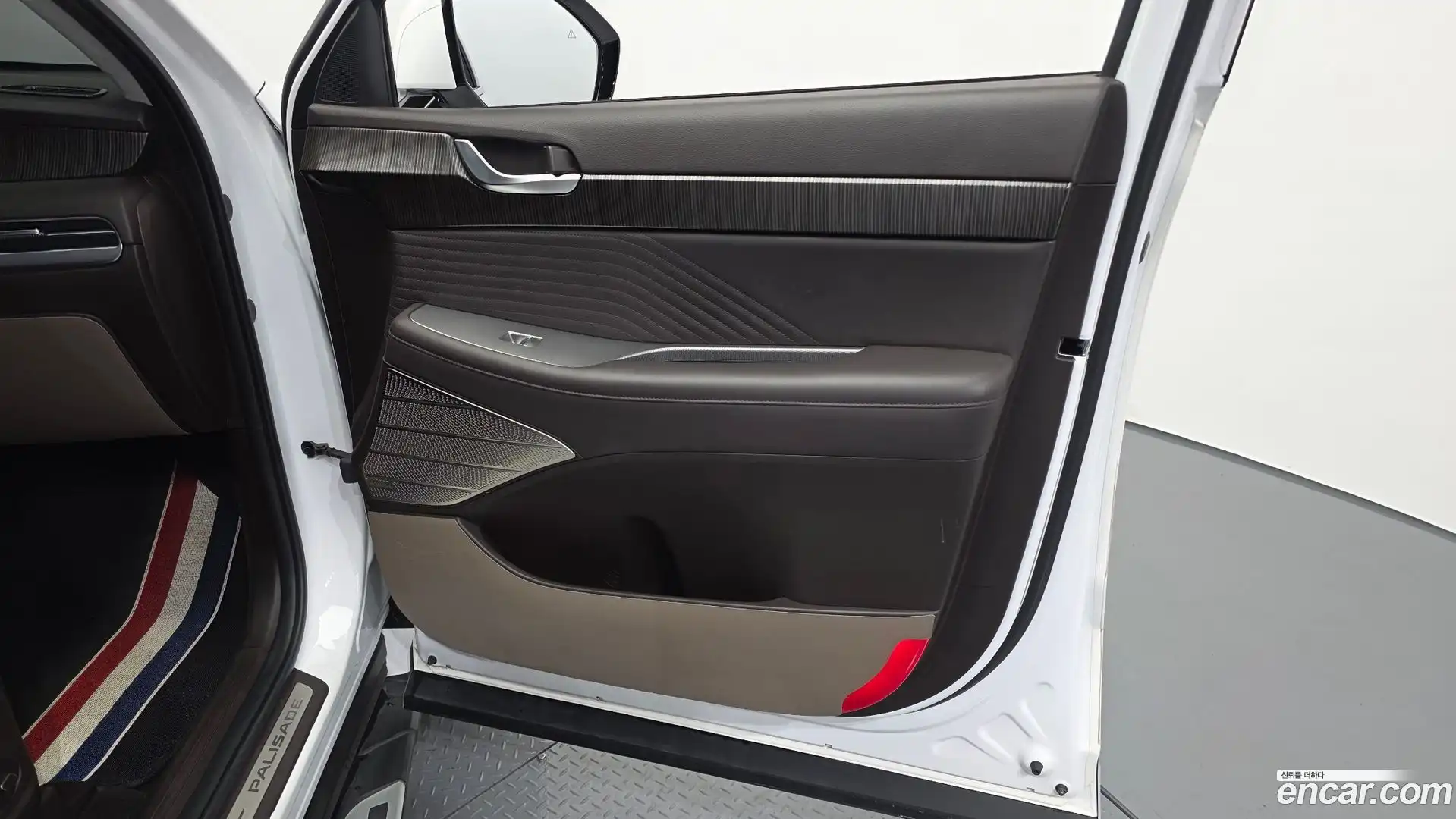 Palisade Hyundai 2023.1-INNER-034