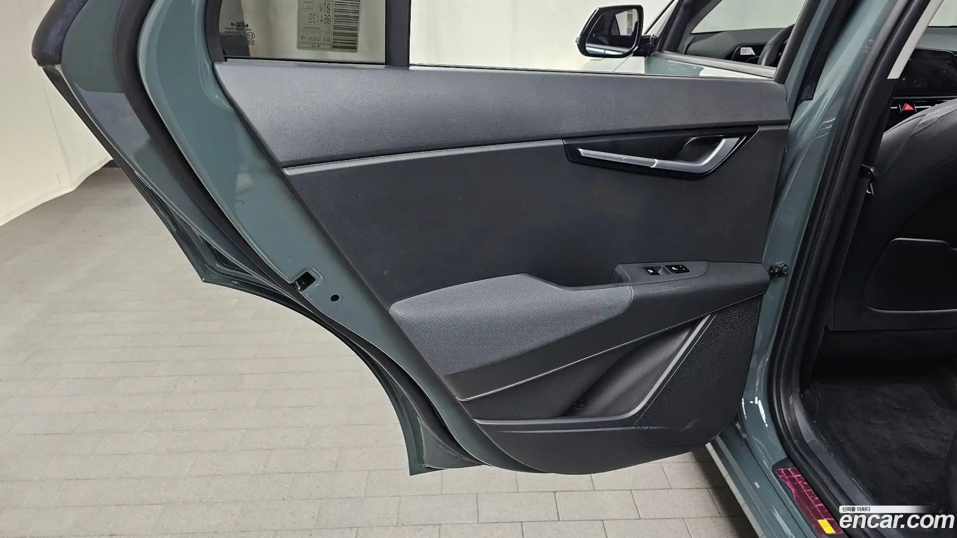 Niro Kia 2022.10-INNER-035