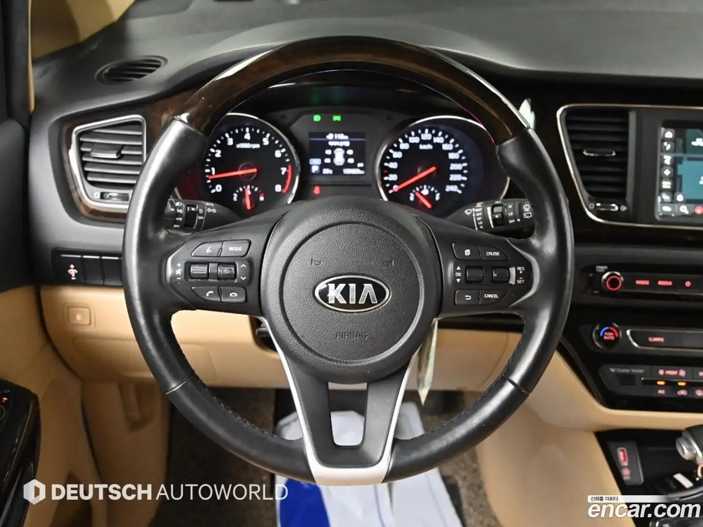 Canival Kia 2018.3-OPTION-017