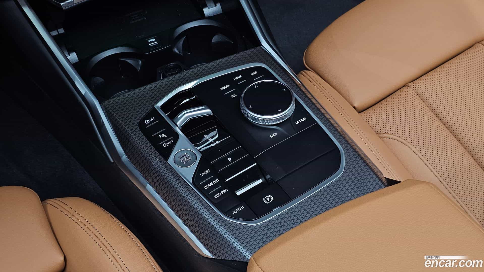 3-Series BMW 2026.0-INNER-009