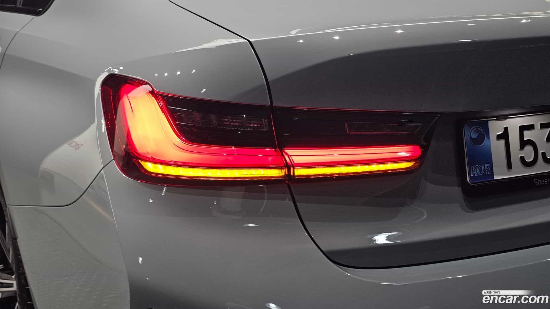 3-Series BMW 2026.0-OUTER-033