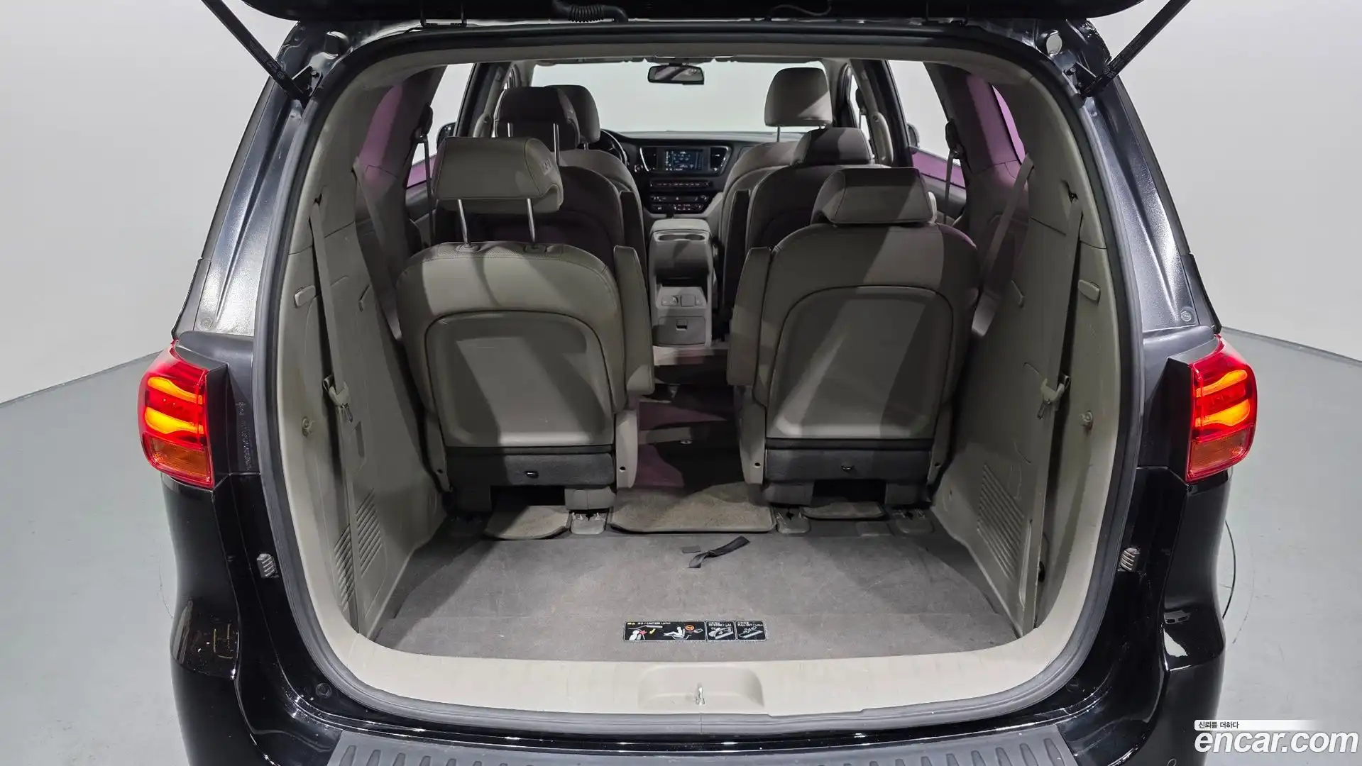 Canival Kia 2020.2-OPTION-023