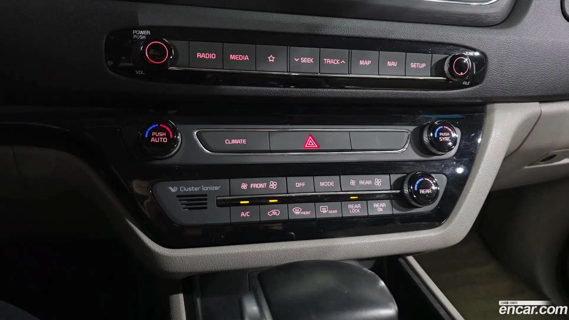 Canival Kia 2020.2-OPTION-024