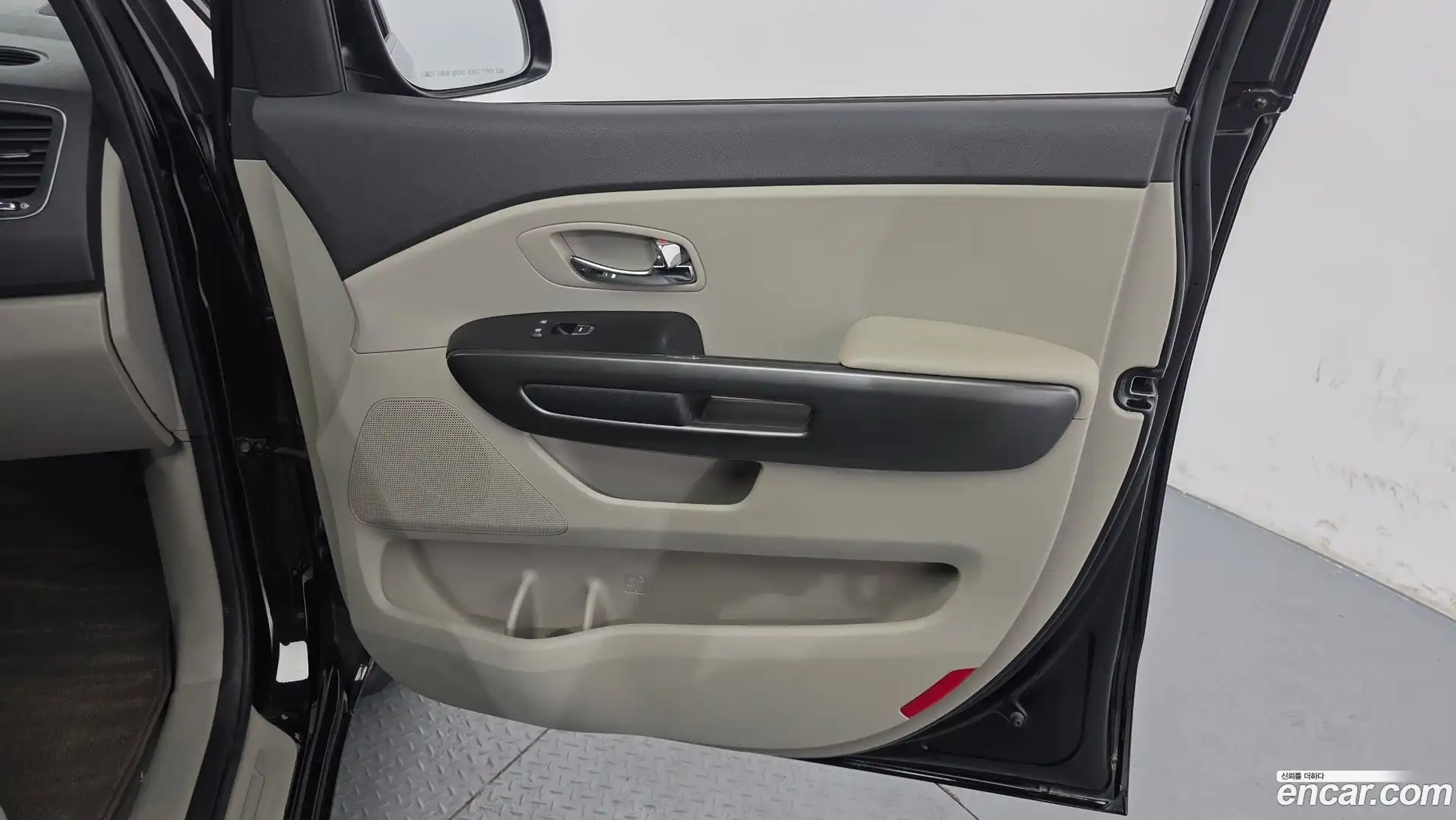 Canival Kia 2020.2-INNER-035
