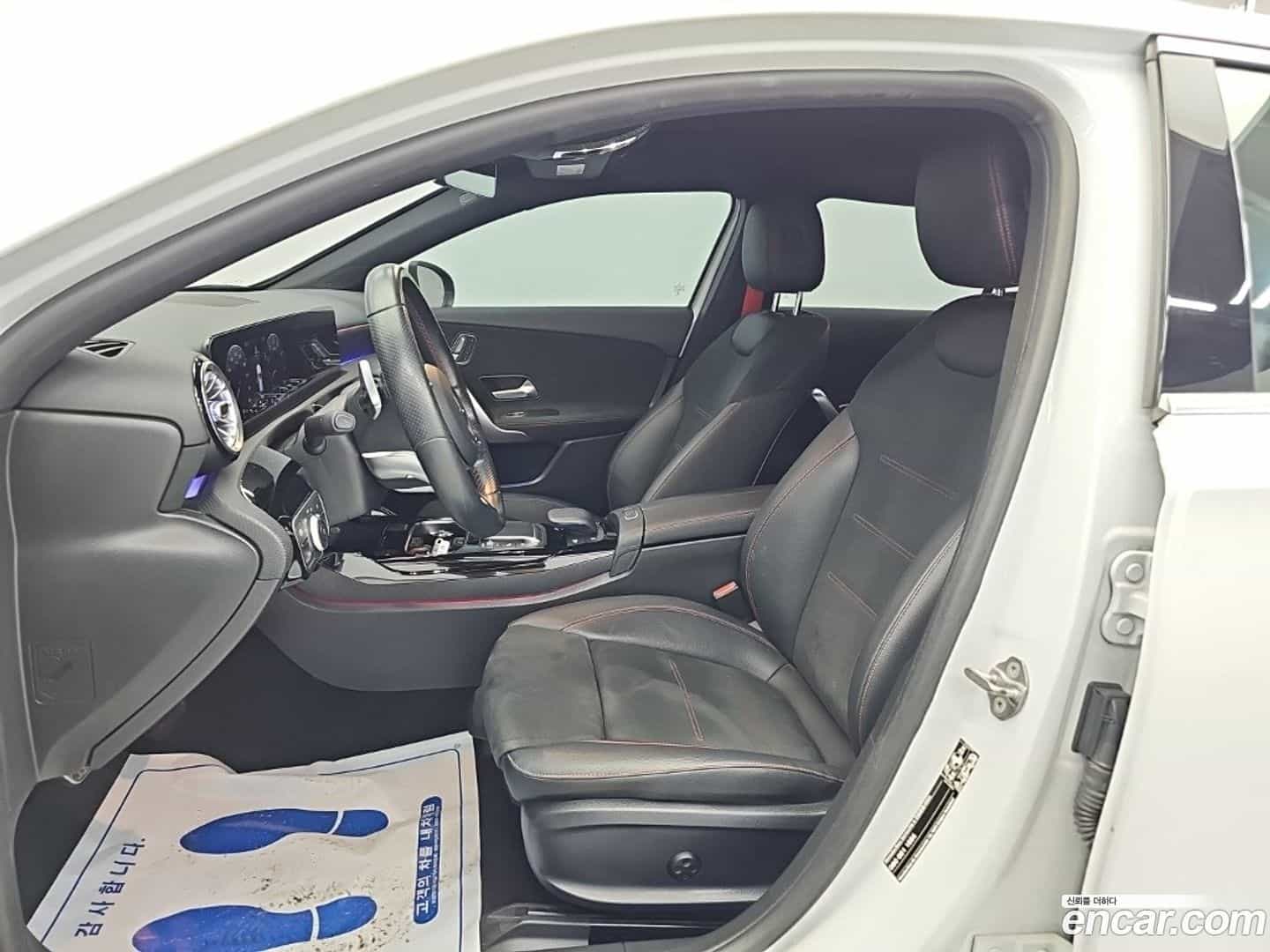 A-Class Mercedes-Benz 2021.2-OPTION-015