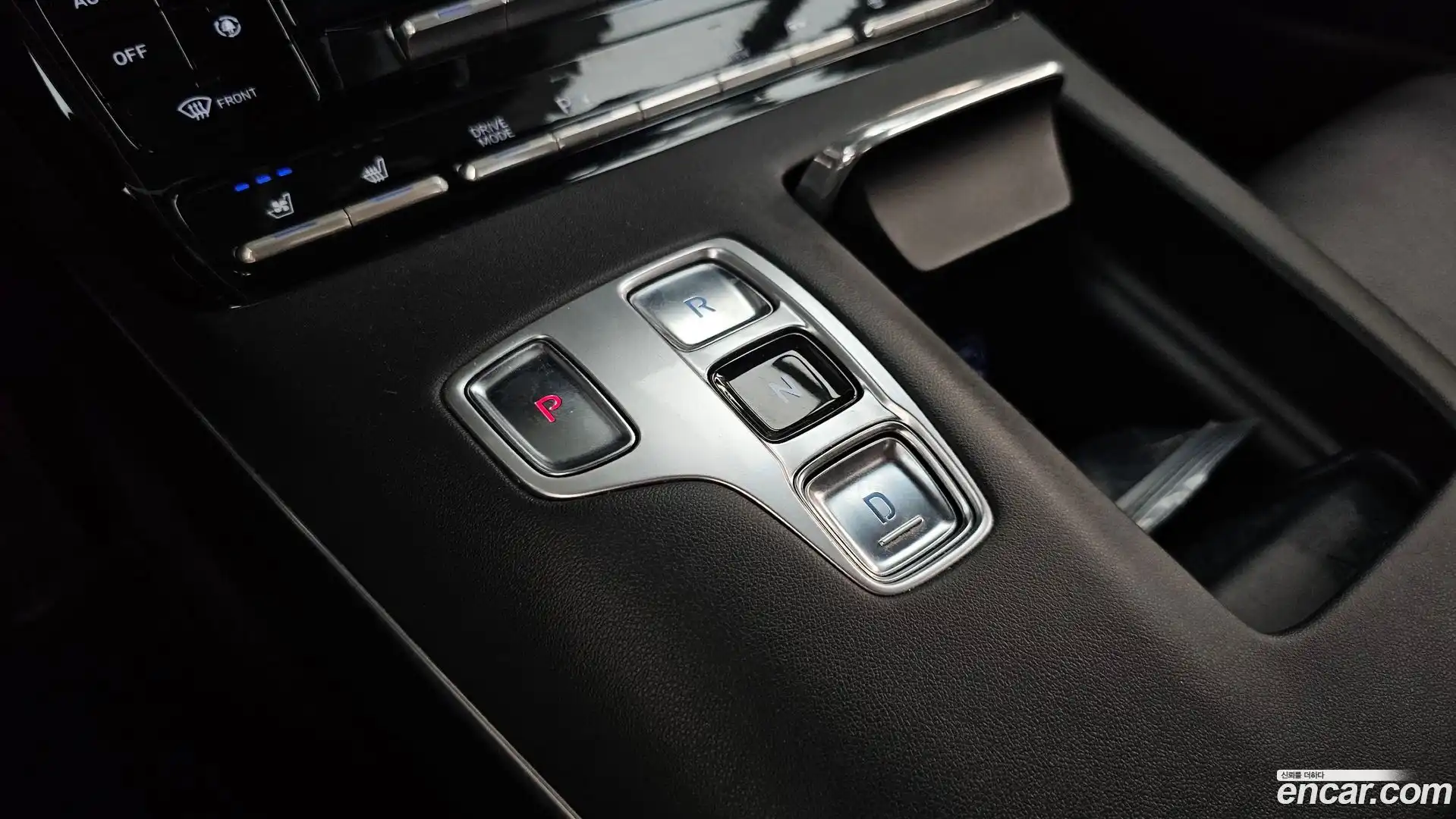 Grandeur Hyundai 2021.2-INNER-009