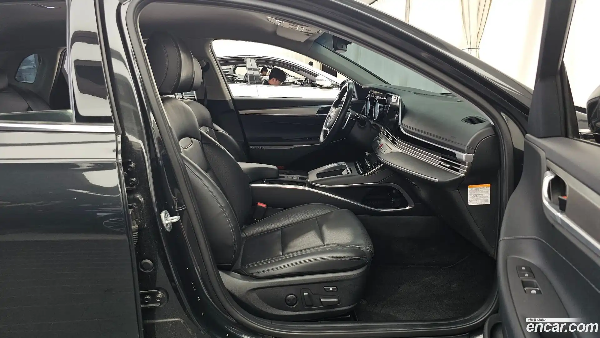 Grandeur Hyundai 2021.2-OPTION-015