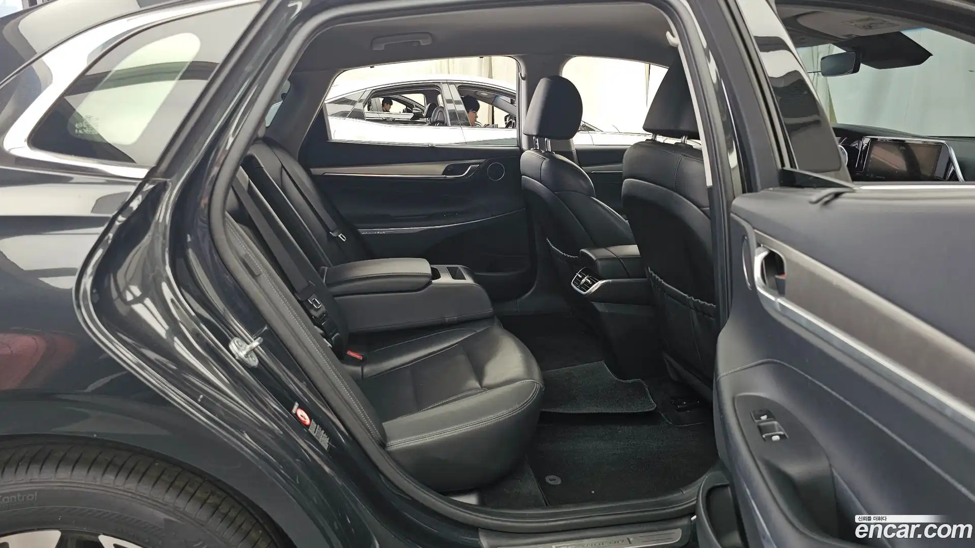 Grandeur Hyundai 2021.2-OPTION-016