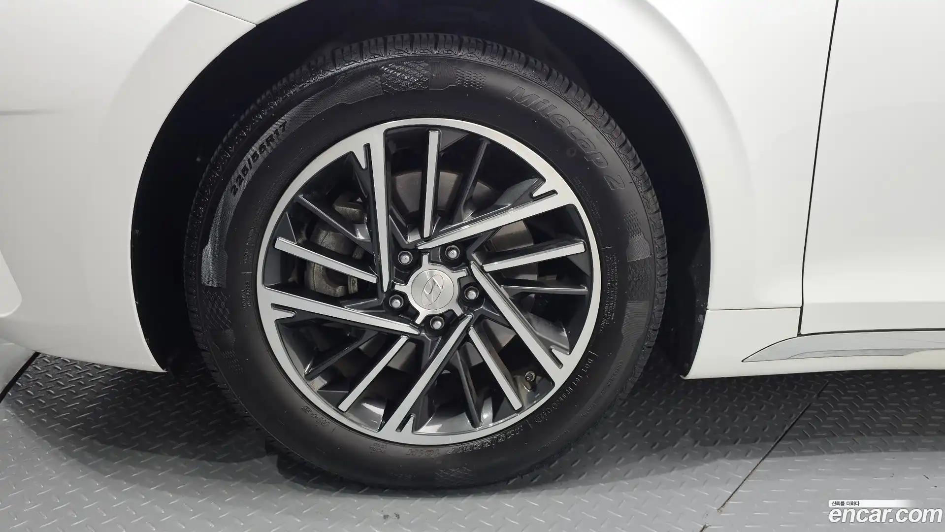 Grandeur Hyundai 2020.2-OUTER-005