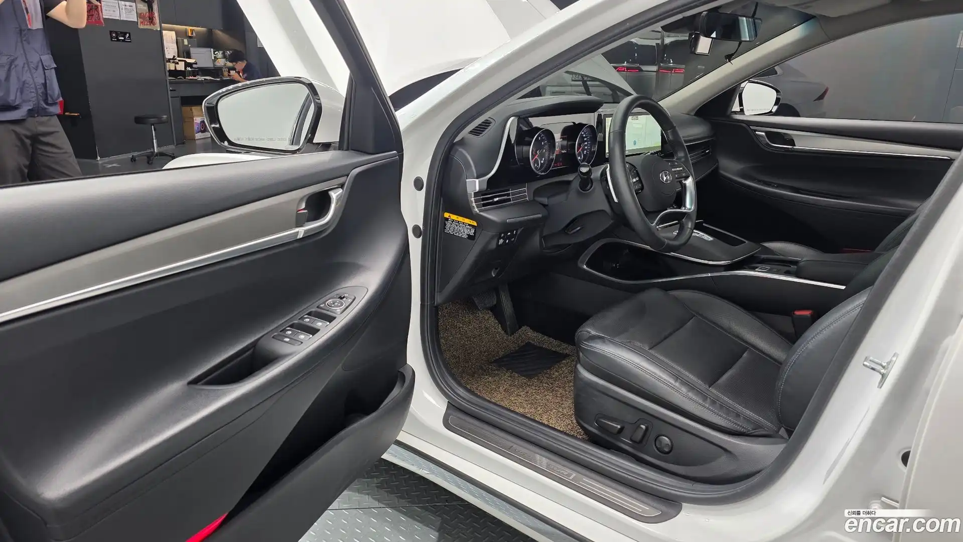 Grandeur Hyundai 2020.2-INNER-010