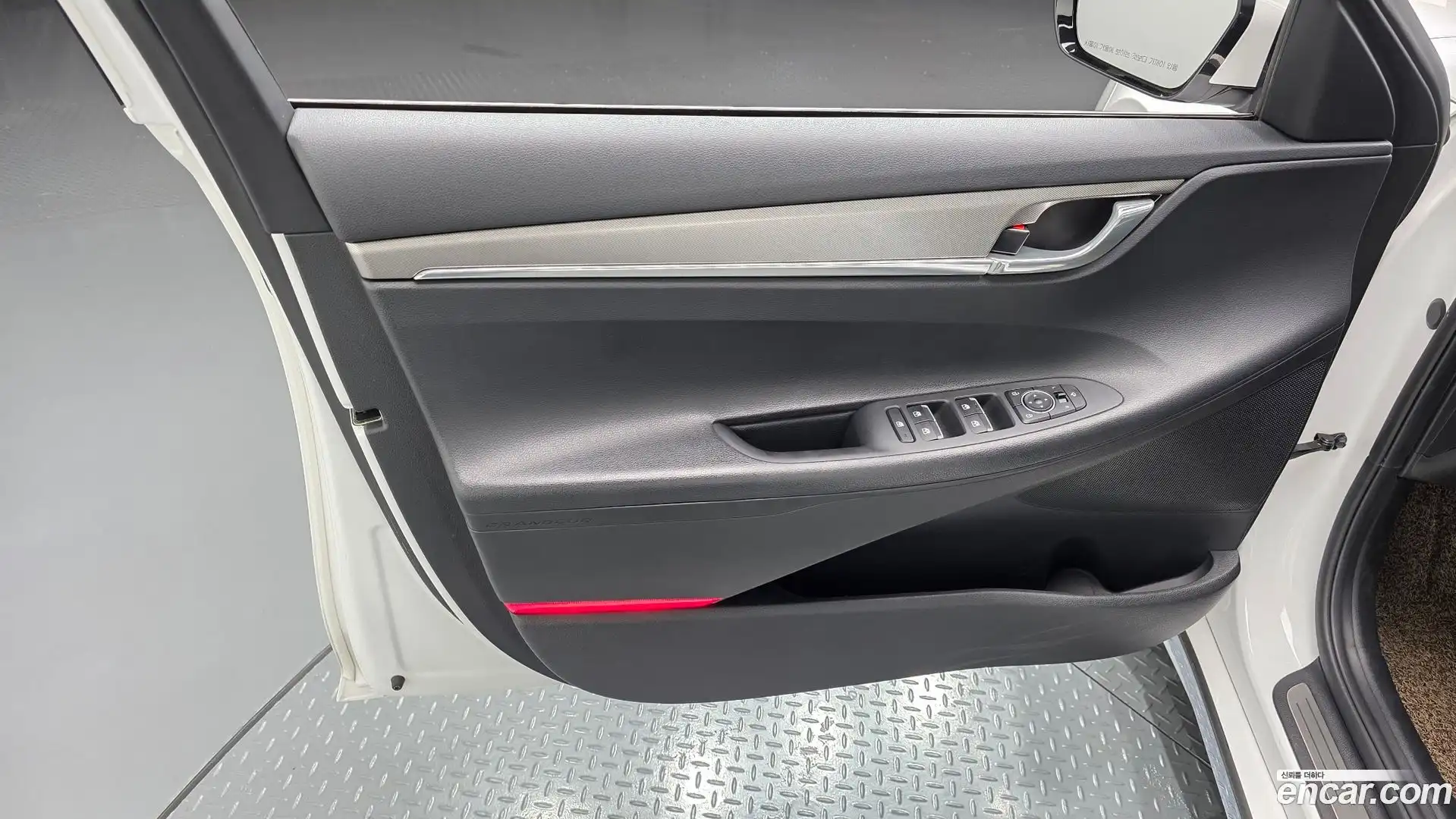 Grandeur Hyundai 2020.2-INNER-034
