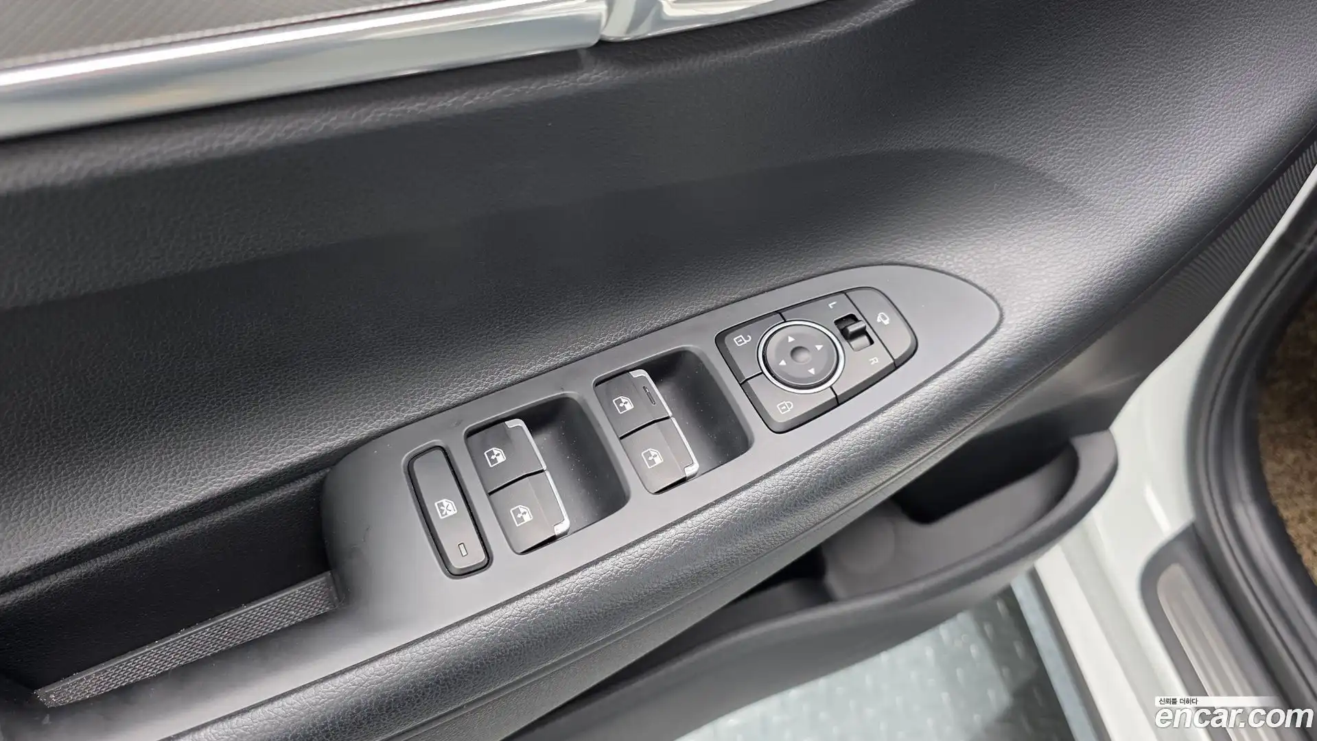 Grandeur Hyundai 2020.2-OPTION-040