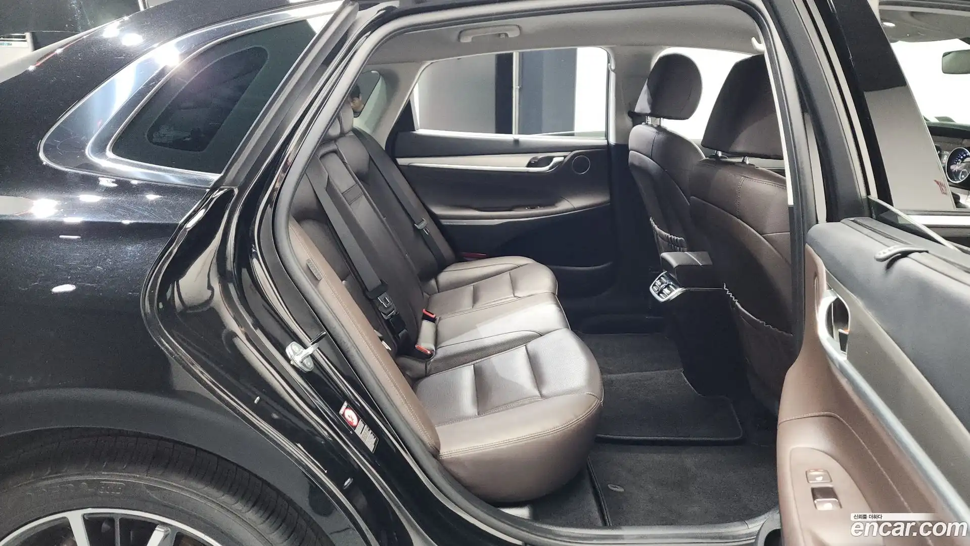 Grandeur Hyundai 2021.9-OPTION-015
