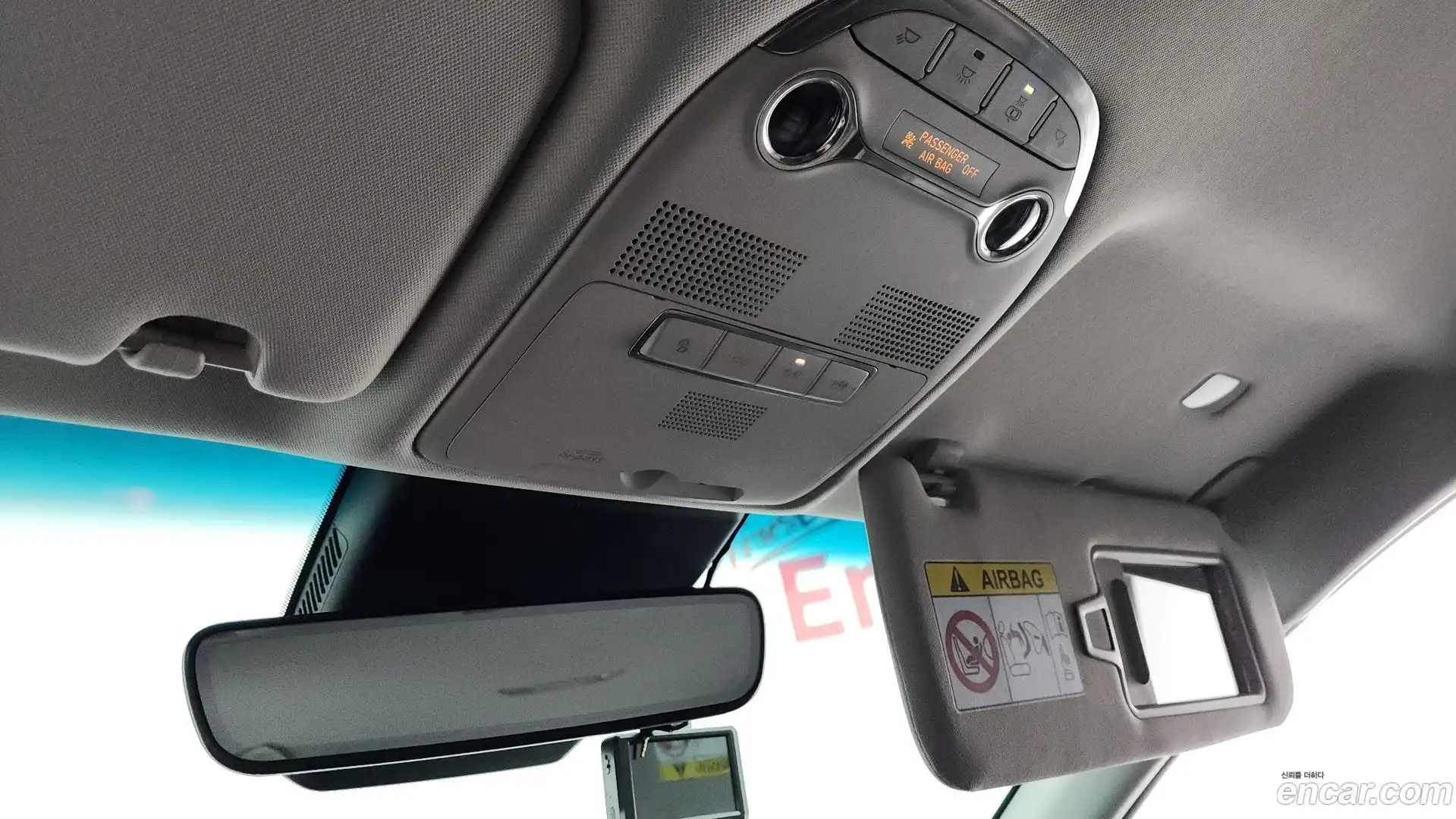 Grandeur Hyundai 2021.9-OPTION-041