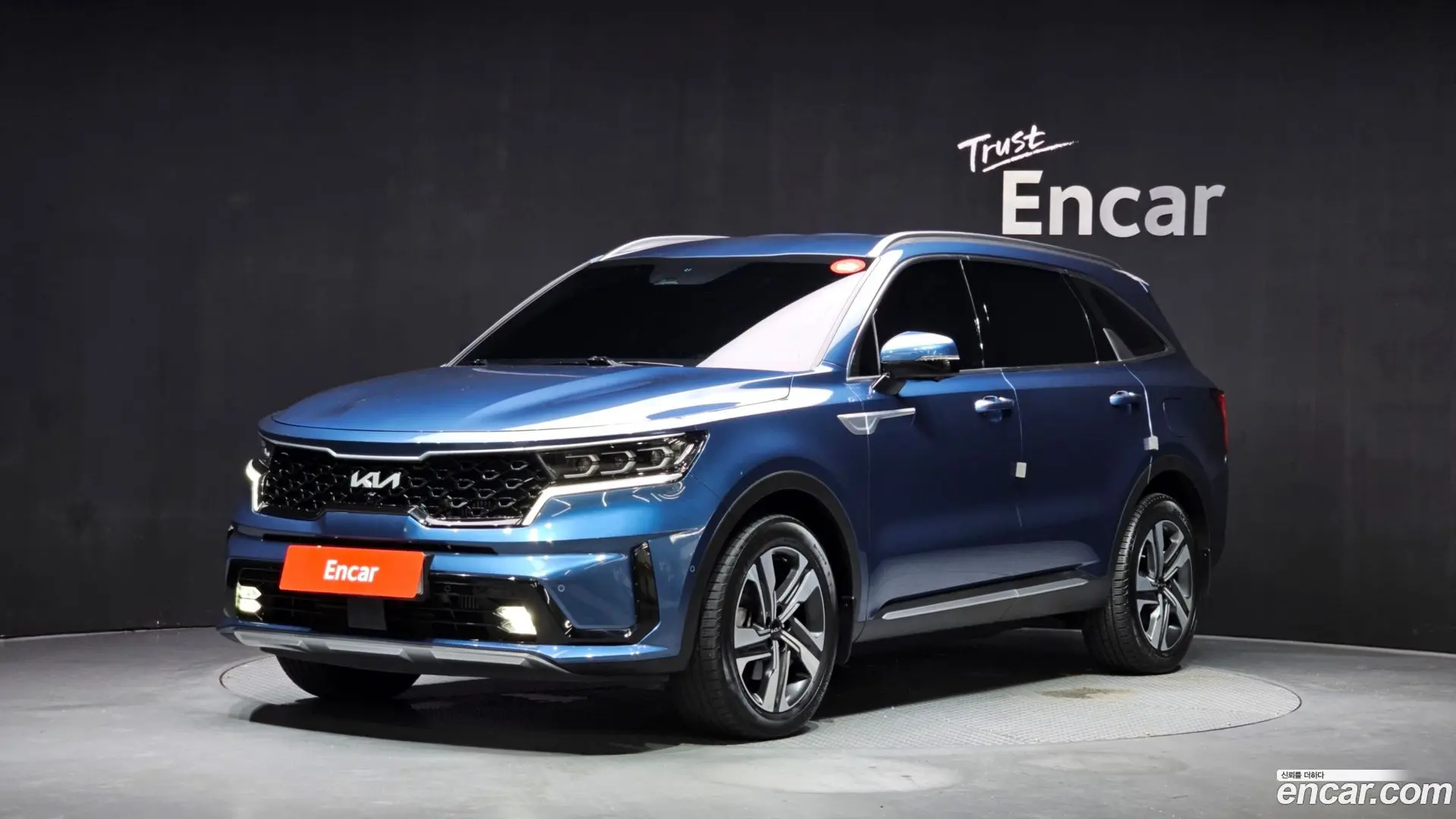 Main__Slider__Photo:Sorento Kia 2023.5-0