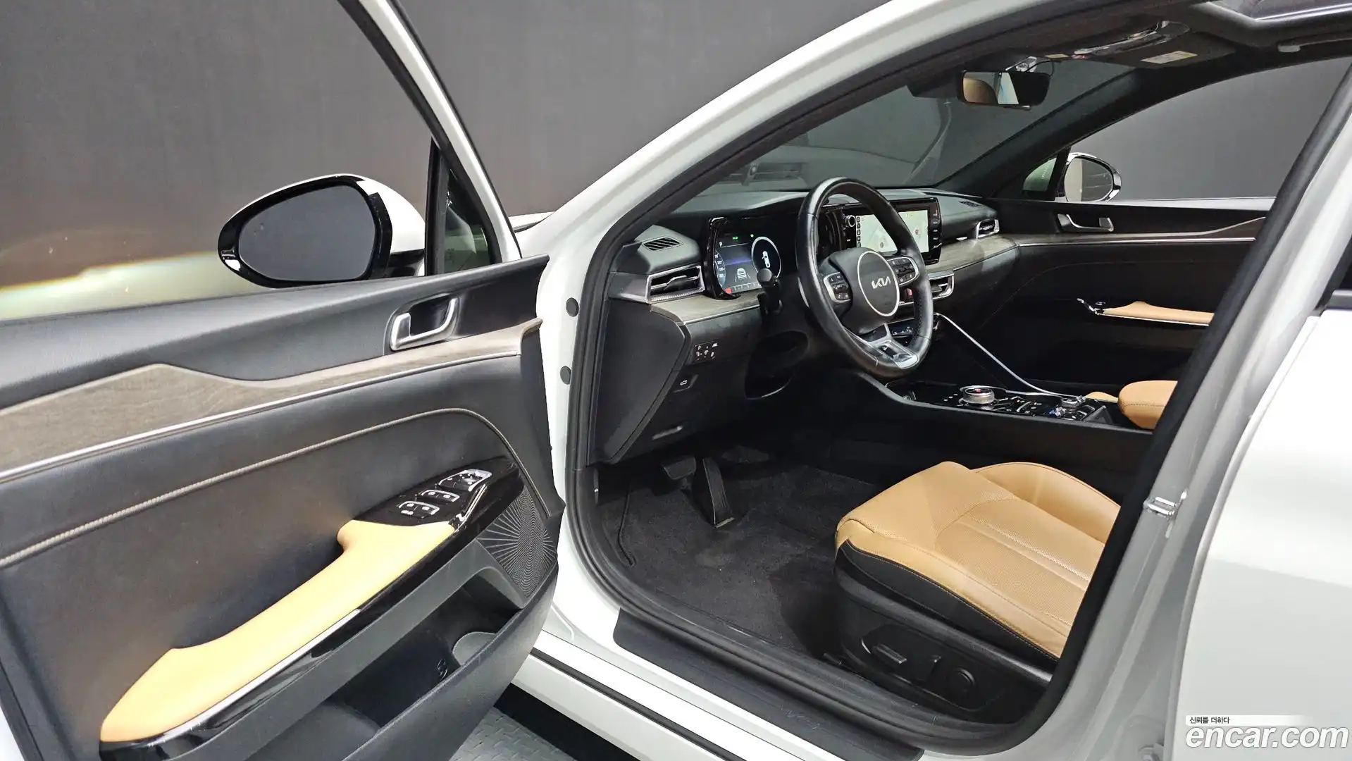 K5 Kia 2023.4-INNER-010