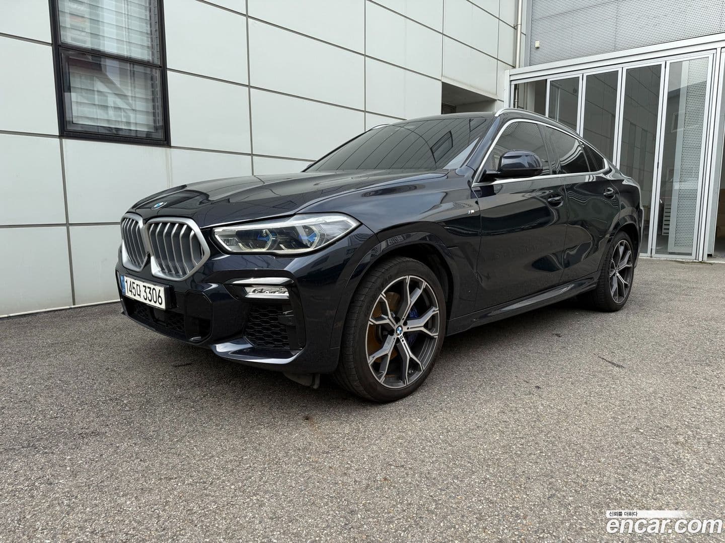 Main__Slider__Photo:X6 BMW 2021.6-0