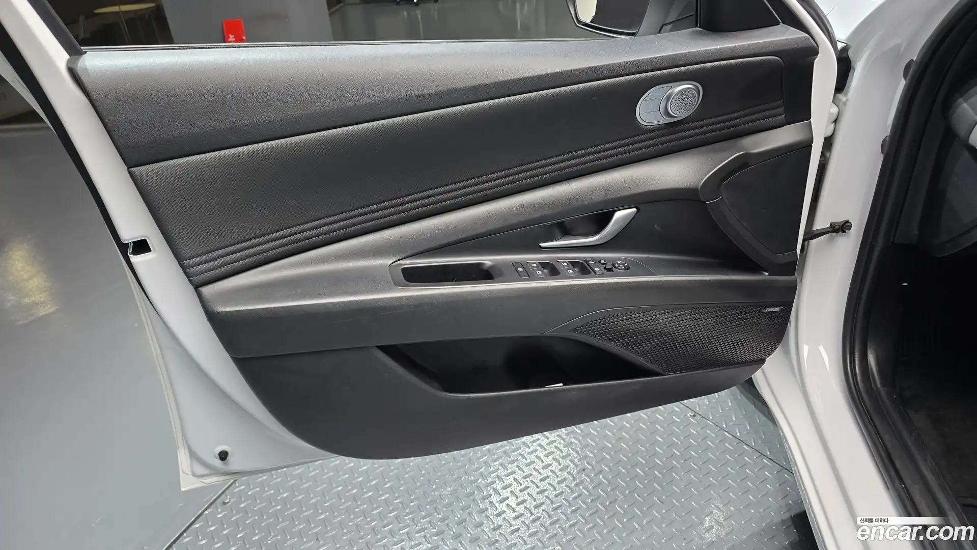 AVANTE Hyundai 2022.5-INNER-034