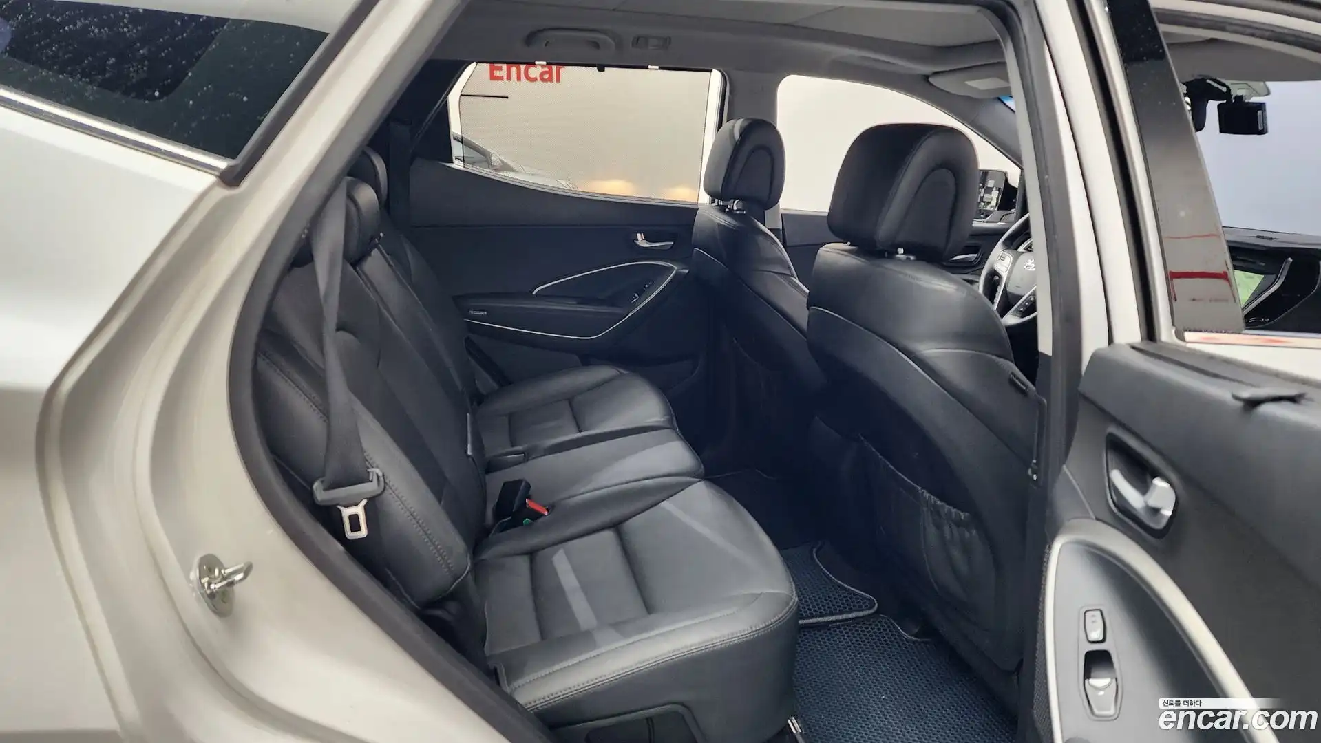 Santafe Hyundai 2017.2-OPTION-015