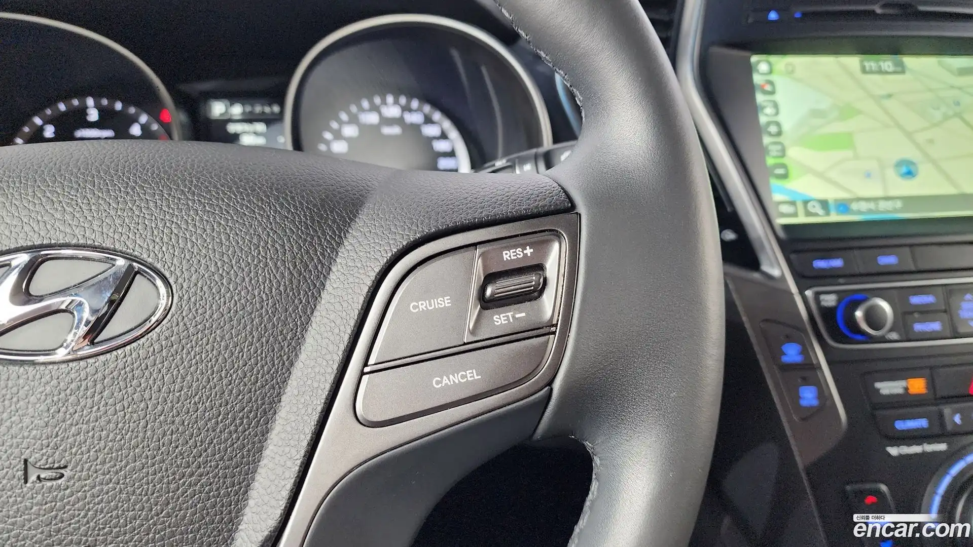 Santafe Hyundai 2017.2-OPTION-021
