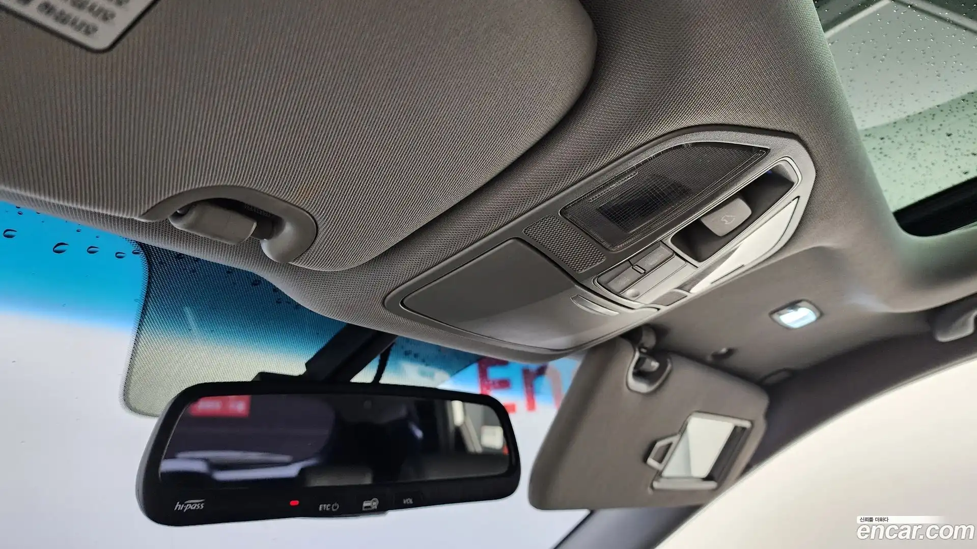 Santafe Hyundai 2017.2-OPTION-042
